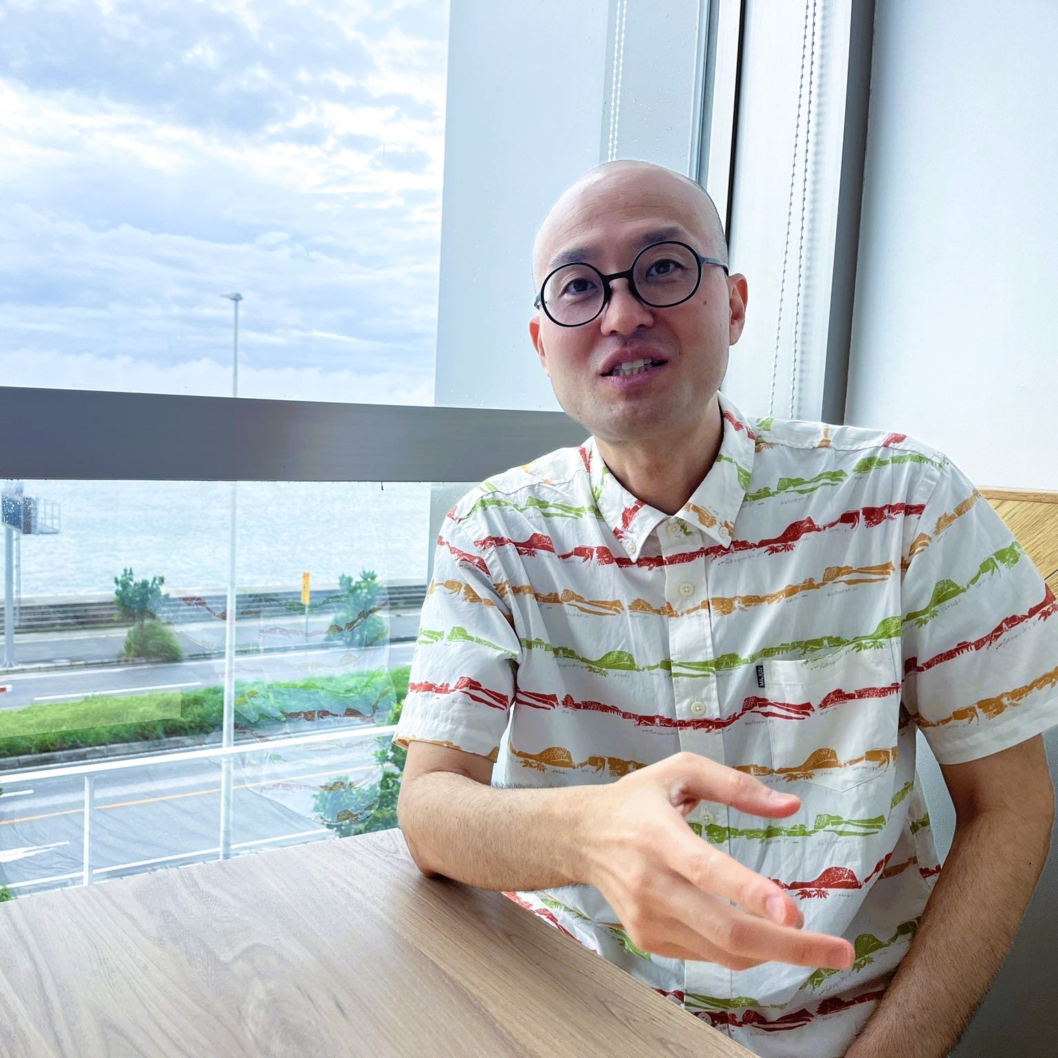 内間健友 | 書くのは…怖い - mundasui