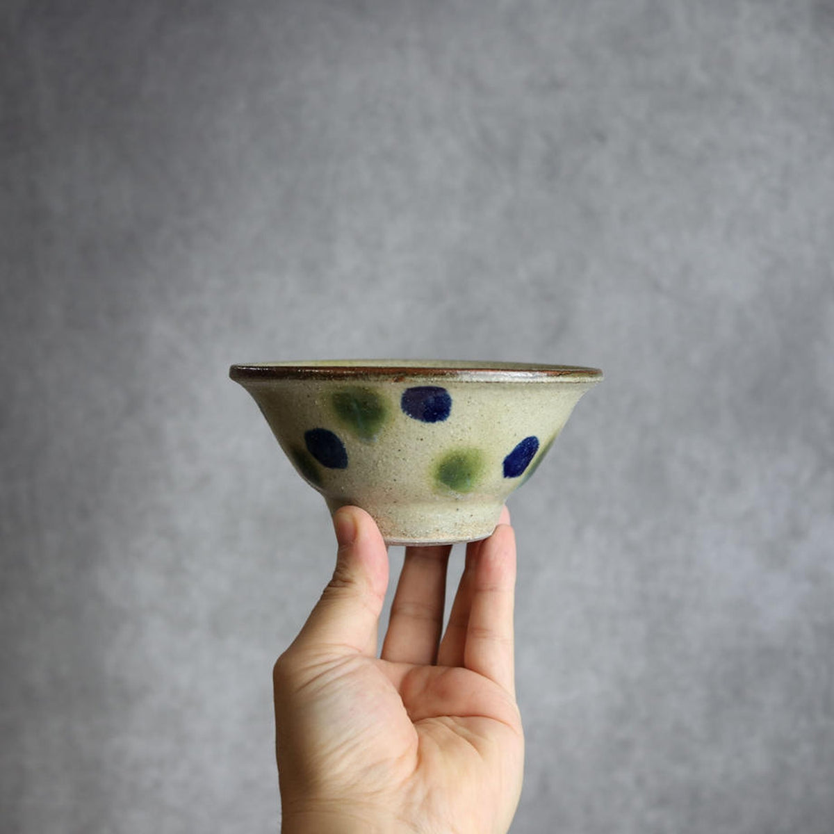 工房十鶴 やちむん コーヒー豆柄 お茶碗 マカイ 新品 やちむん 十鶴 
