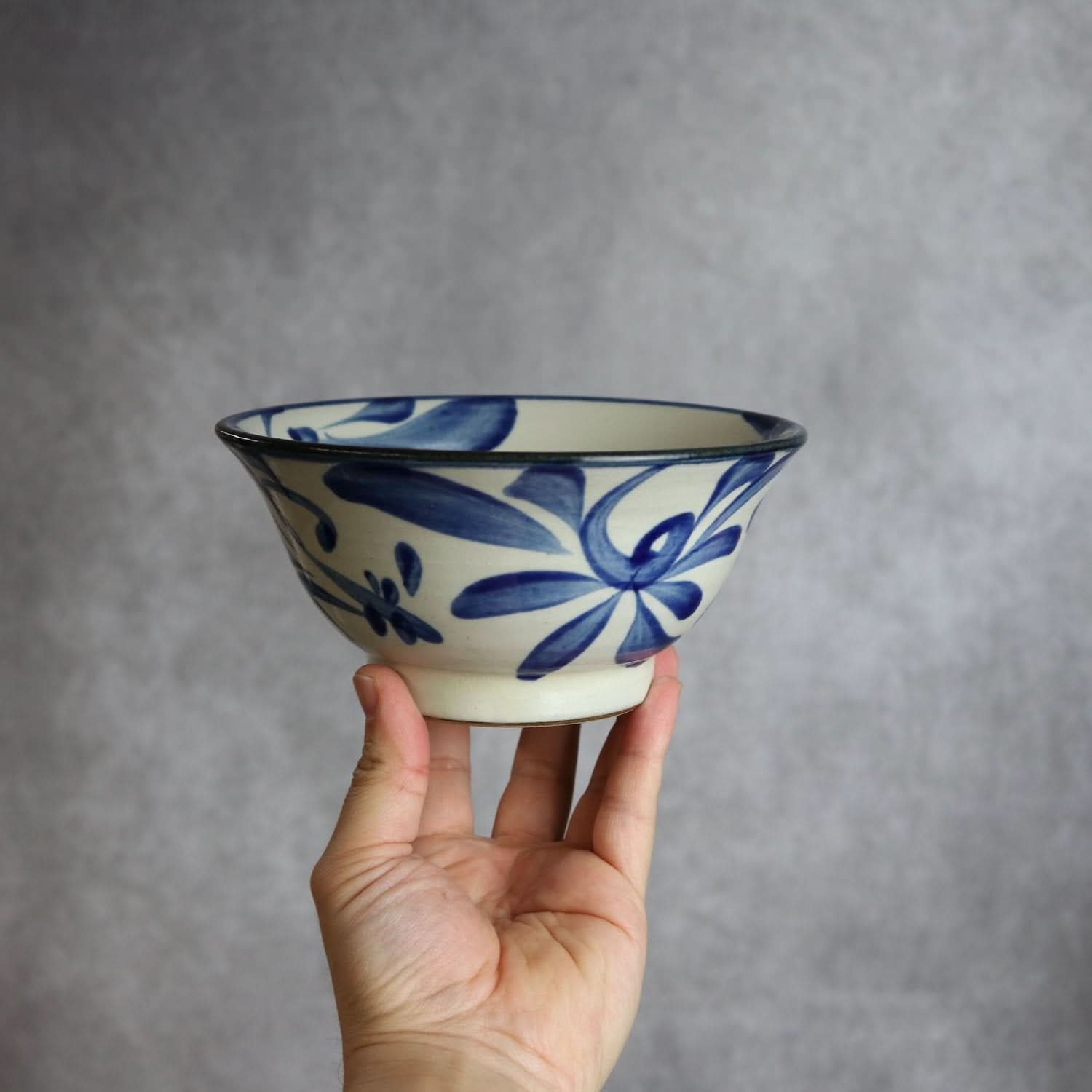 5寸マカイ コバルト唐草 やちむん 陶器 陶眞窯 やちむん 陶器.