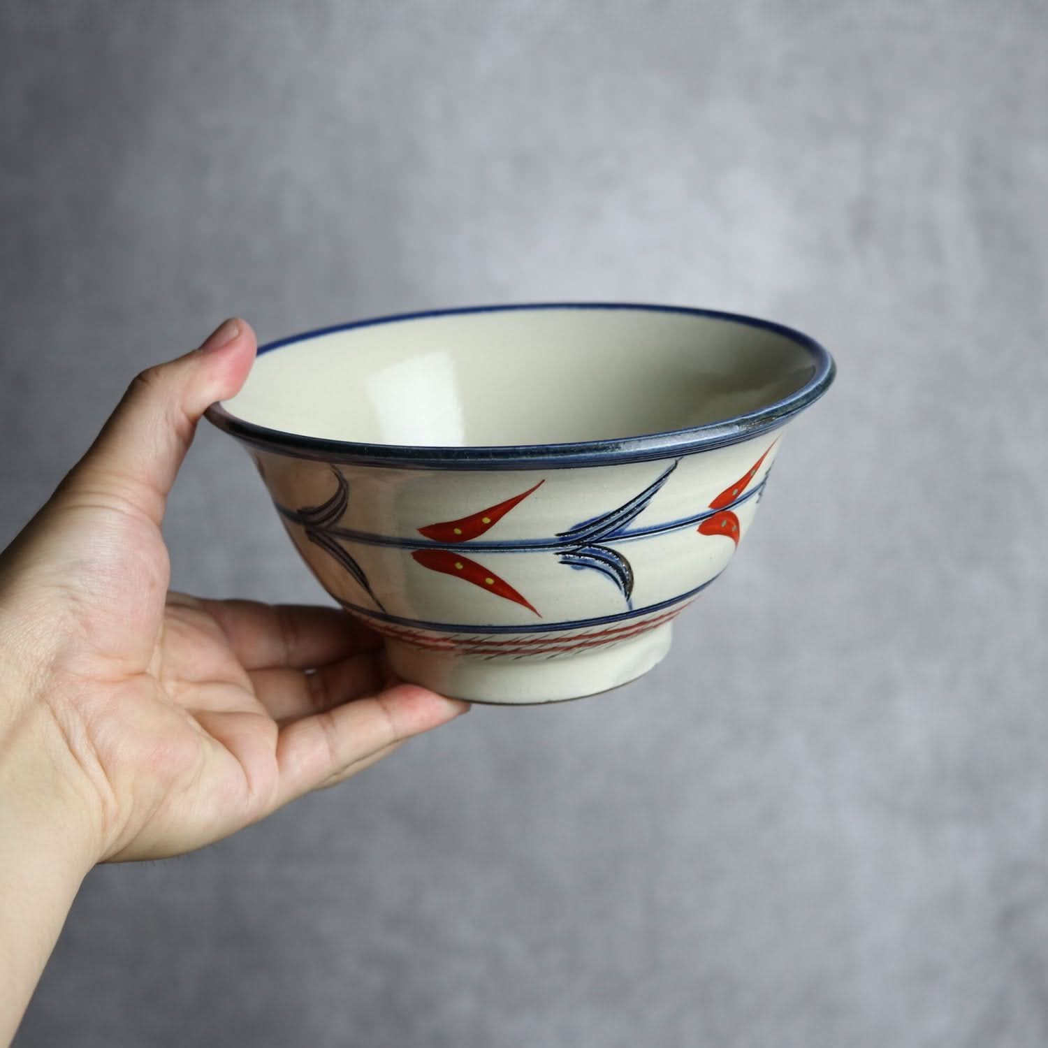 5寸マカイ 赤絵ブーゲンビレア やちむん 陶器 陶眞窯 やちむん 陶器.