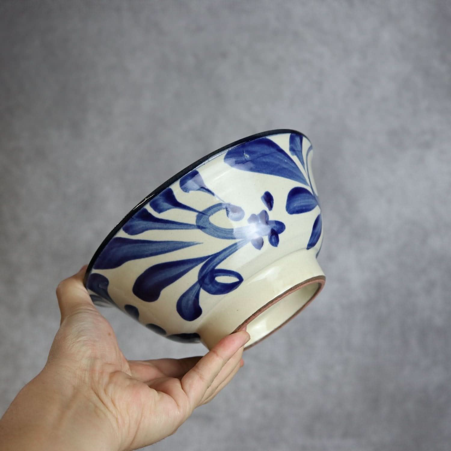 6寸マカイ コバルト唐草 やちむん 陶器 陶眞窯 やちむん 陶器.