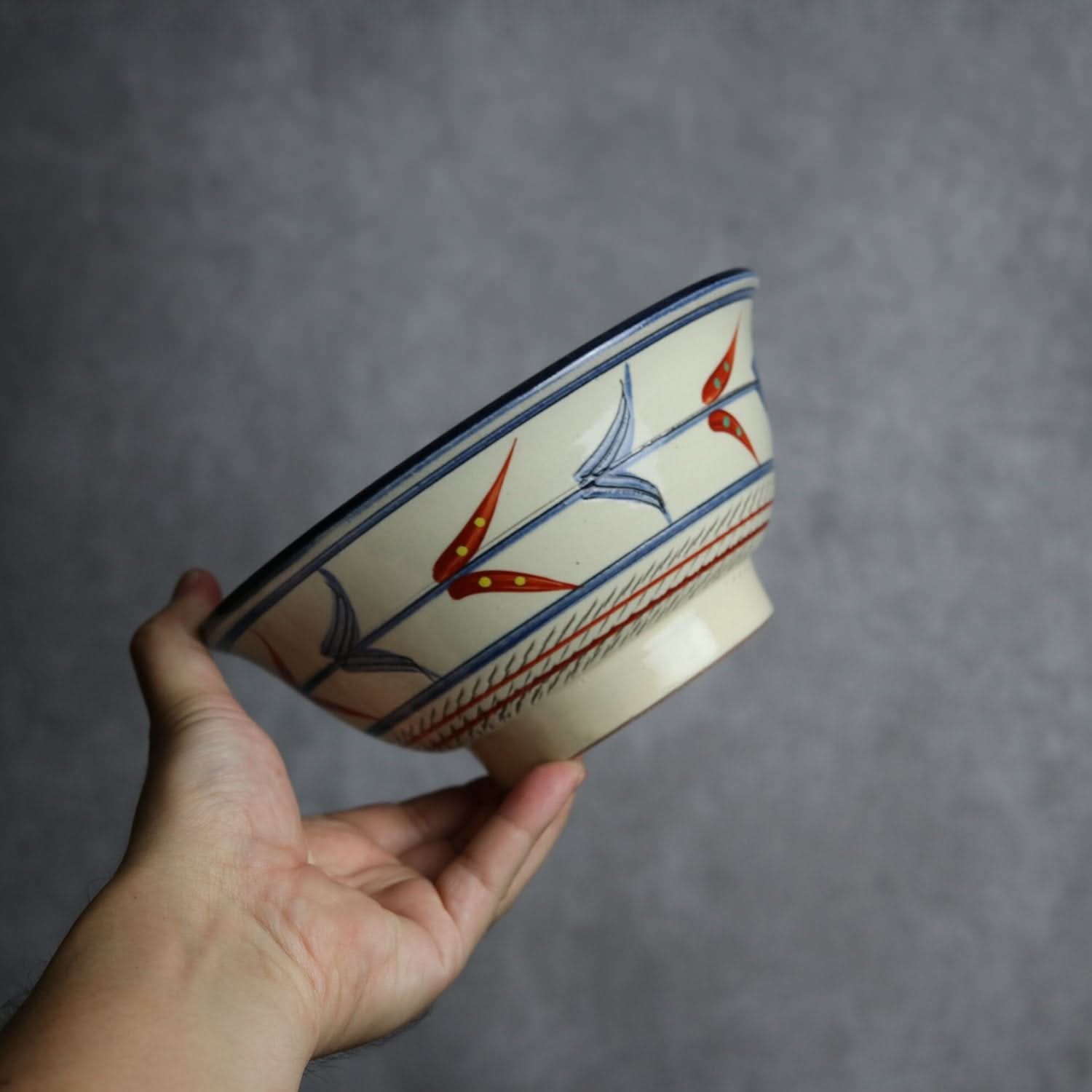 6寸マカイ 赤絵ブーゲンビリア やちむん 陶器 陶眞窯 やちむん 陶器.