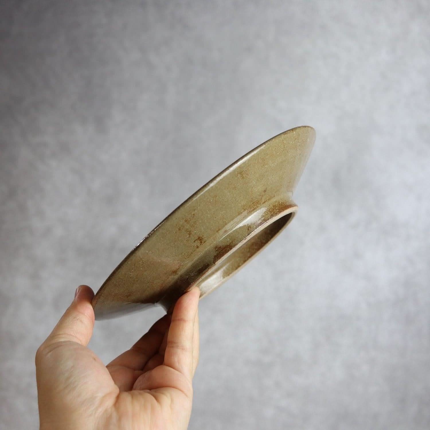 6寸皿 白いっちん やちむん 陶器 陶眞窯 やちむん 陶器.