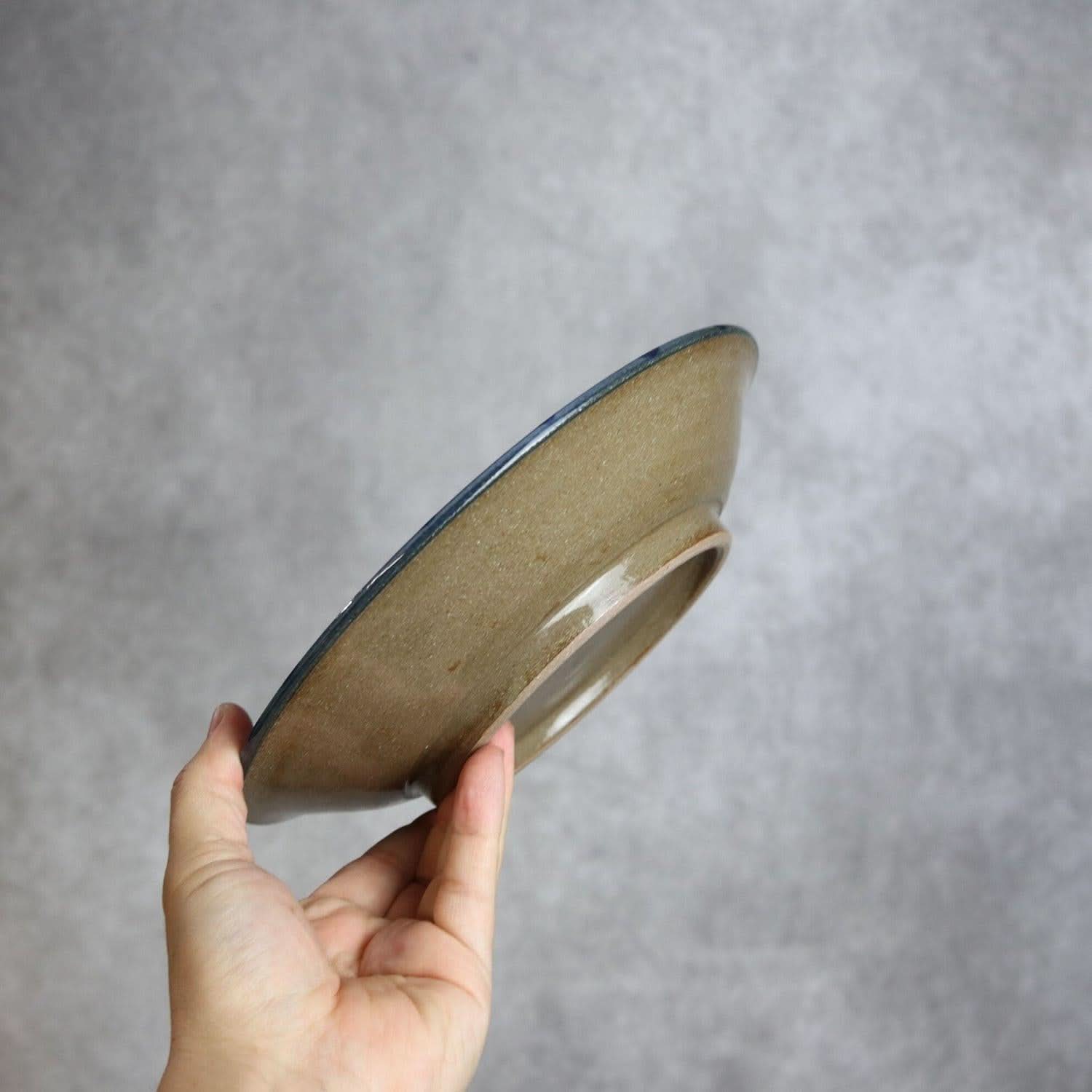 7寸皿 コバルト唐草 やちむん 陶器 陶眞窯 やちむん 陶器.