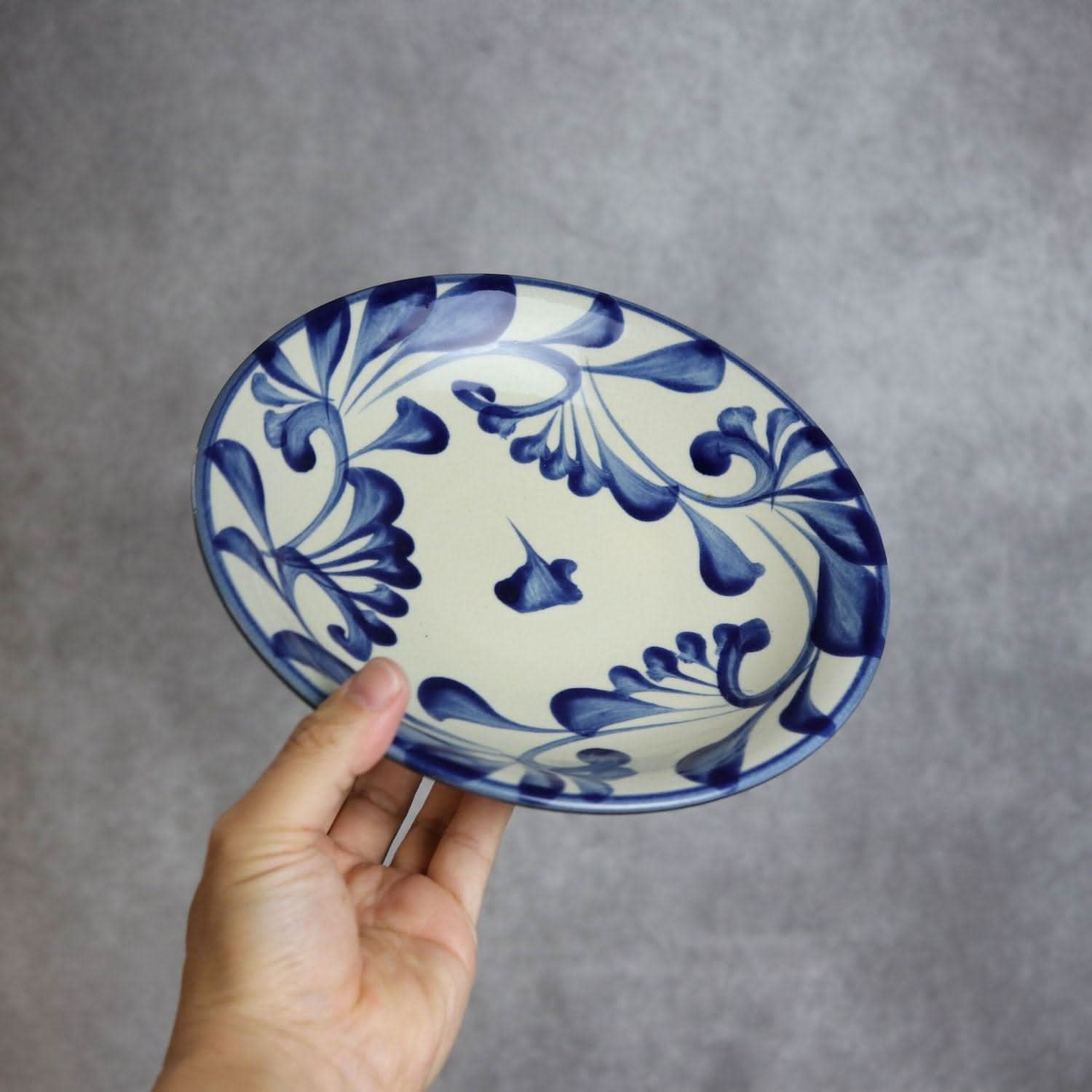7寸皿 コバルト唐草 やちむん 陶器 陶眞窯 やちむん 陶器.