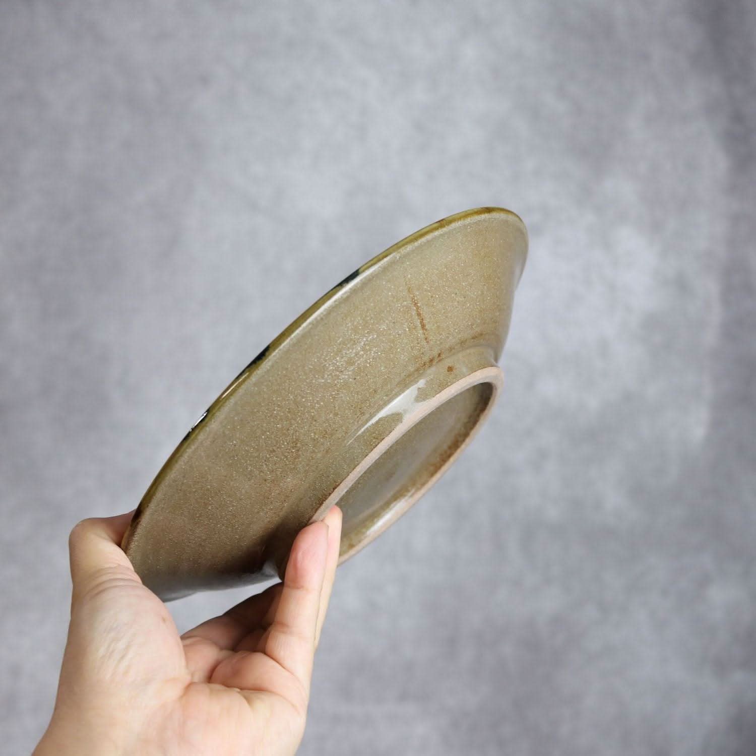 7寸皿 デイゴ唐草 やちむん 陶器 陶眞窯 やちむん 陶器.