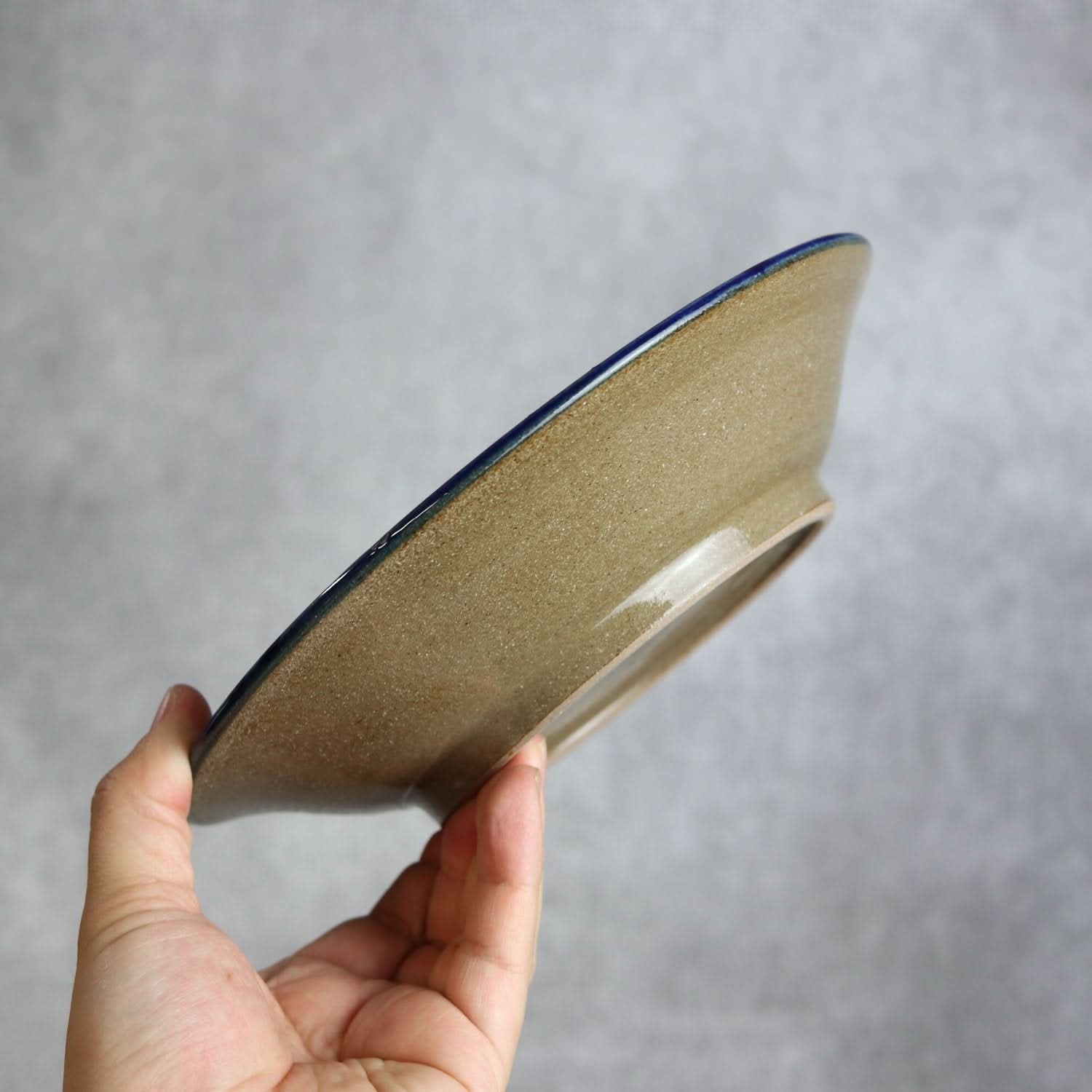 7寸皿 線引唐草 やちむん 陶器 陶眞窯 やちむん 陶器.