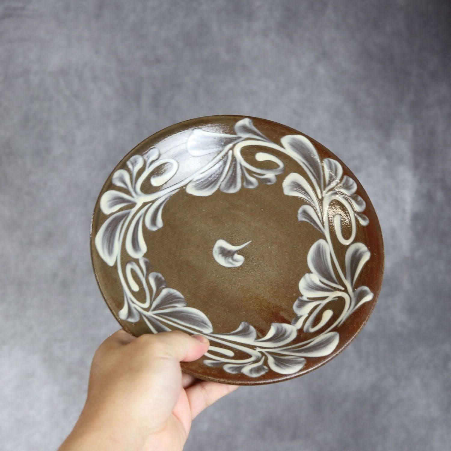 7寸皿 白いっちん やちむん 陶器 陶眞窯 やちむん 陶器.