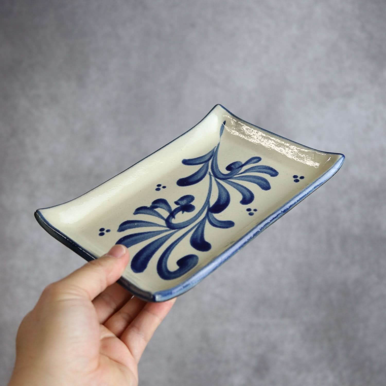 長角皿 13×20 コバルト唐草 やちむん 陶器 陶眞窯 やちむん 陶器.