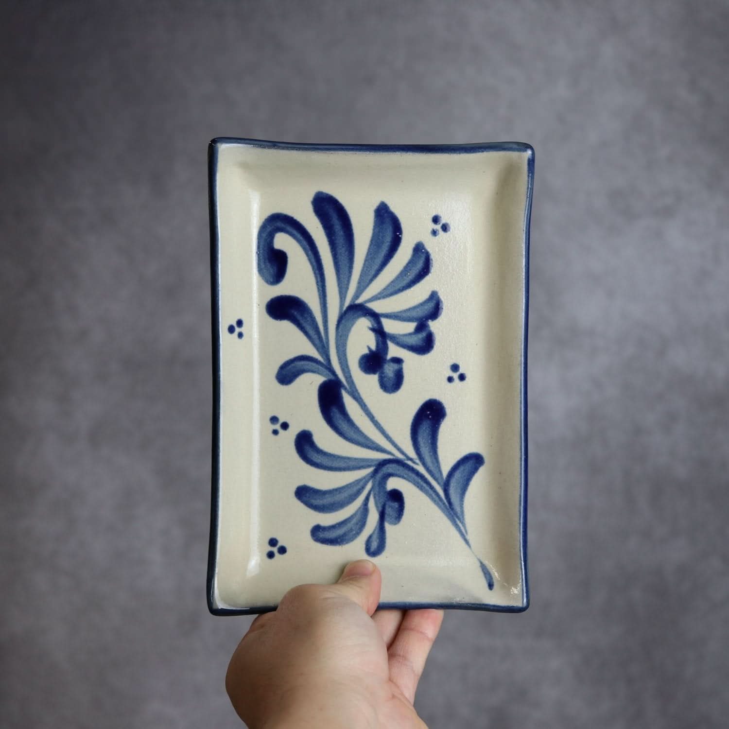 長角皿 13×20 コバルト唐草 やちむん 陶器 陶眞窯 やちむん 陶器.