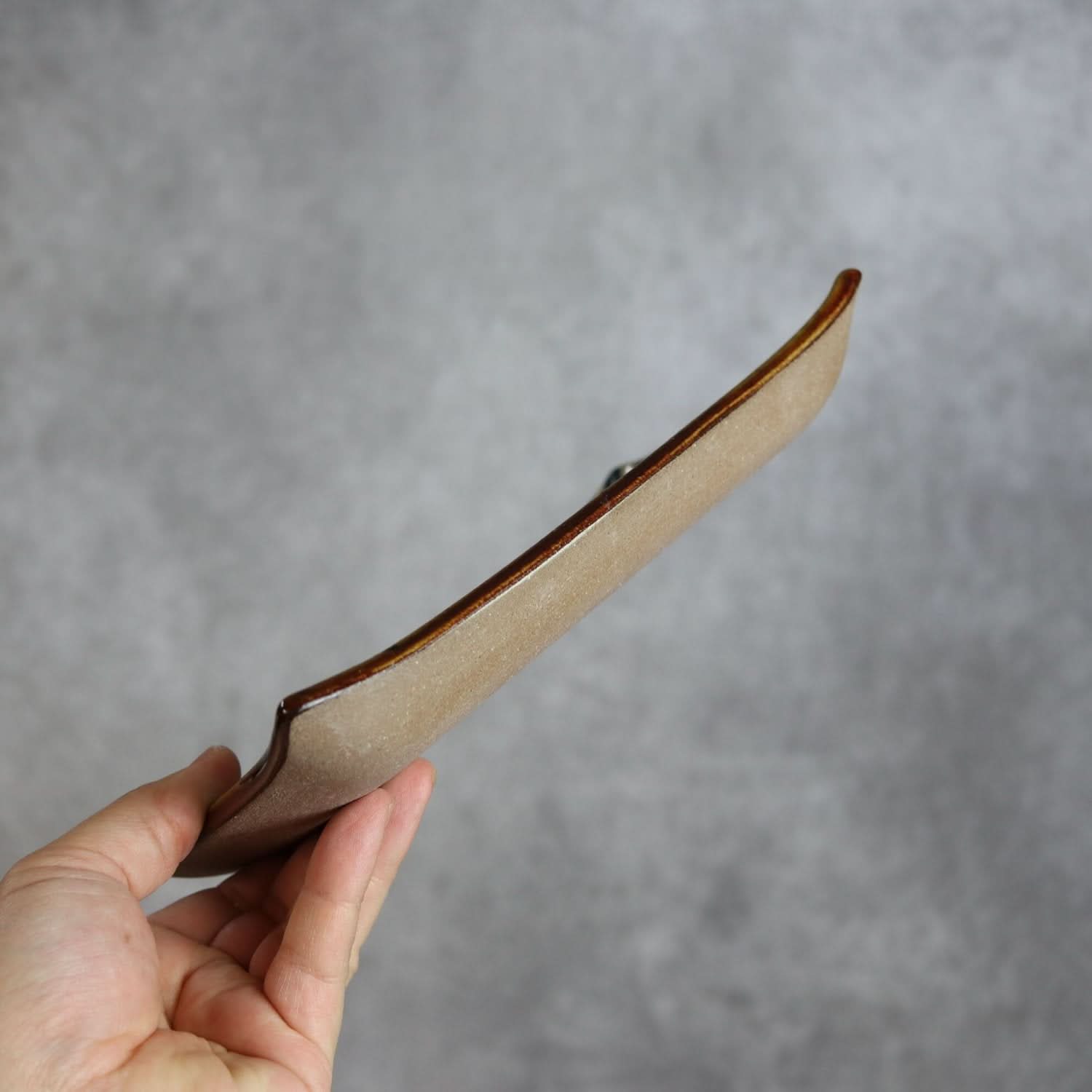 長角皿 13×20 デイゴ唐草 やちむん 陶器 陶眞窯 やちむん 陶器.