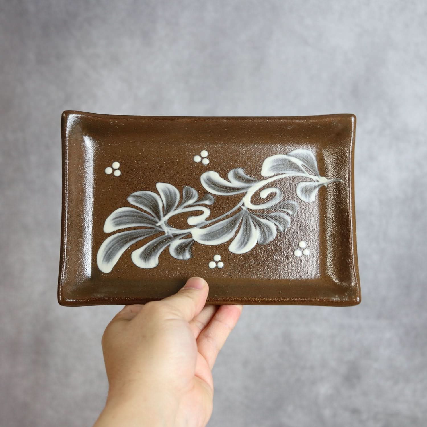 長角皿 13×20 白いっちん やちむん 陶器 陶眞窯 やちむん 陶器.