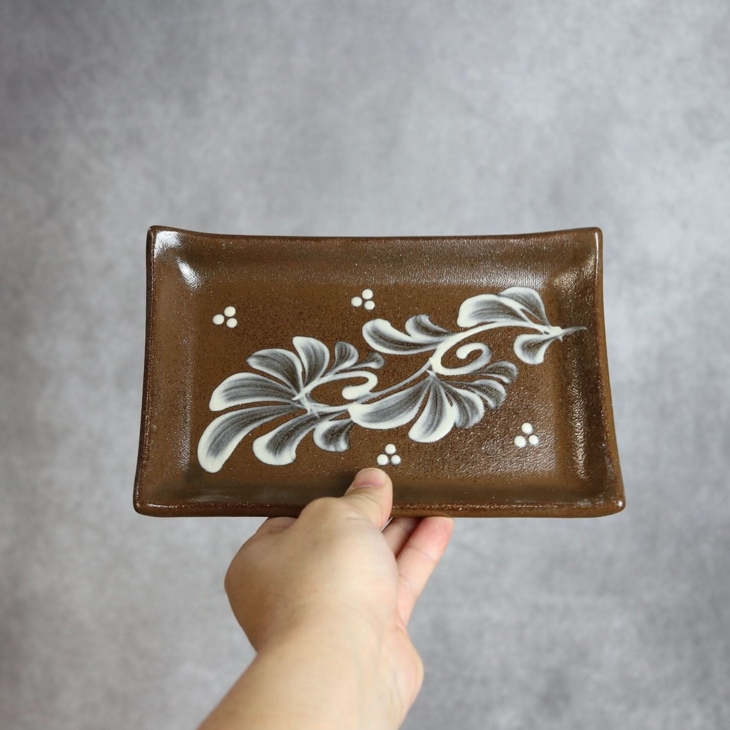 長角皿 13×20 白いっちん やちむん 陶器 陶眞窯 やちむん 陶器.