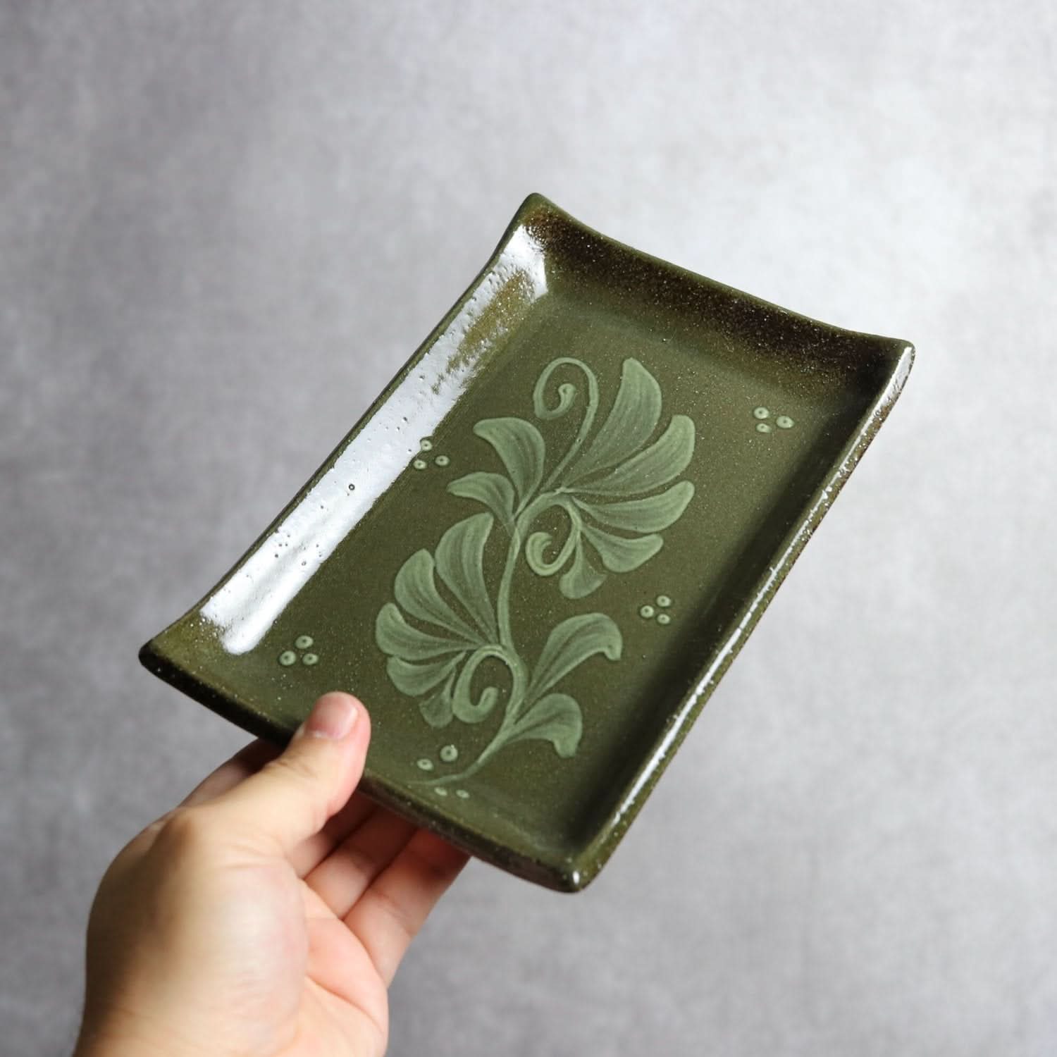 長角皿 13×20 呉須白いっちん やちむん 陶器 陶眞窯 やちむん 陶器.