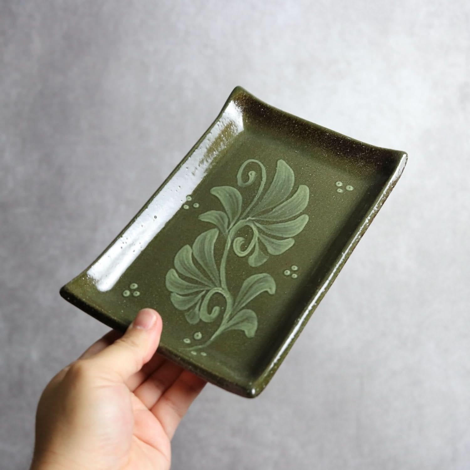 長角皿 13×20 呉須白いっちん やちむん 陶器 陶眞窯 やちむん 陶器.