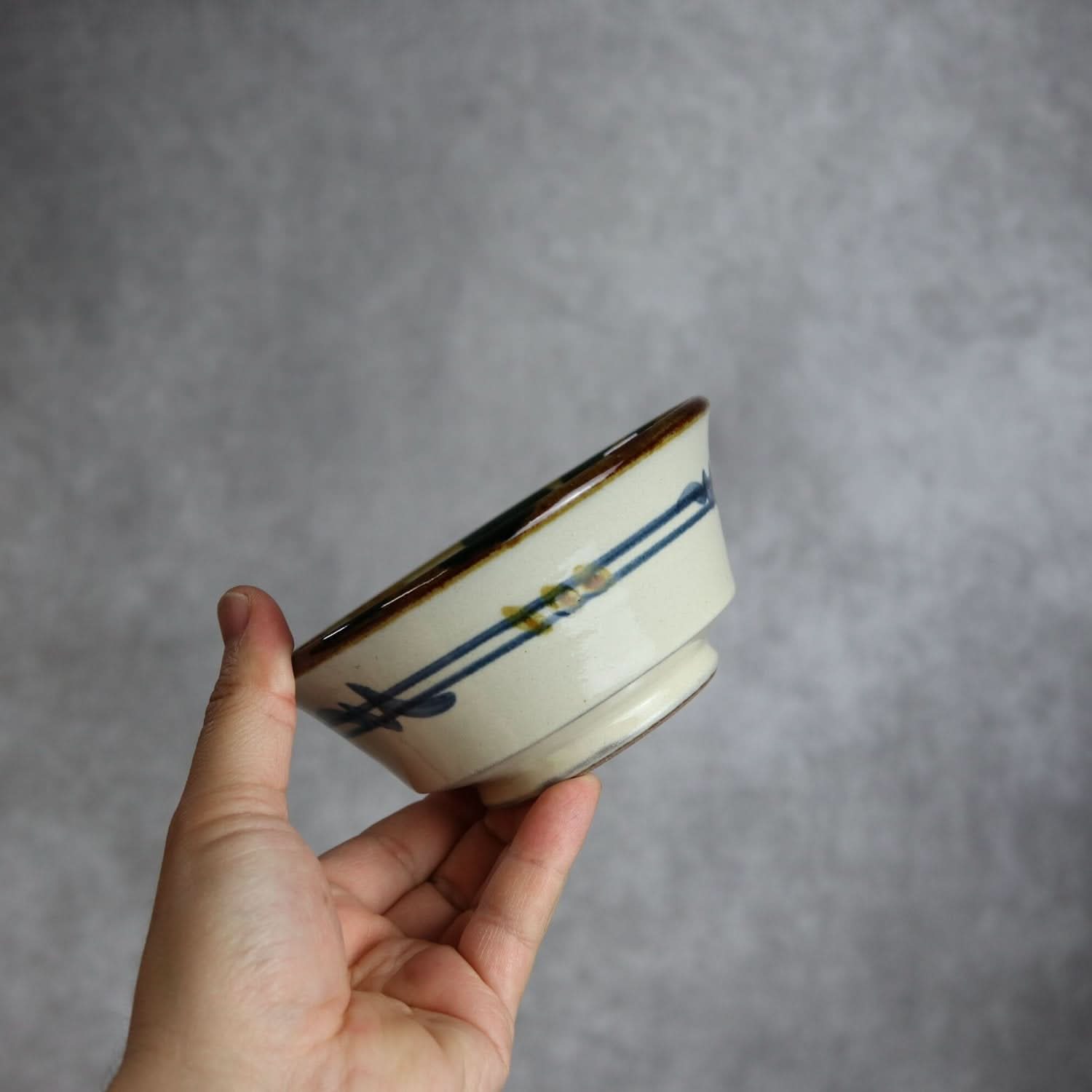 4寸鉢 デイゴ唐草 やちむん 陶器 陶眞窯 やちむん 陶器.