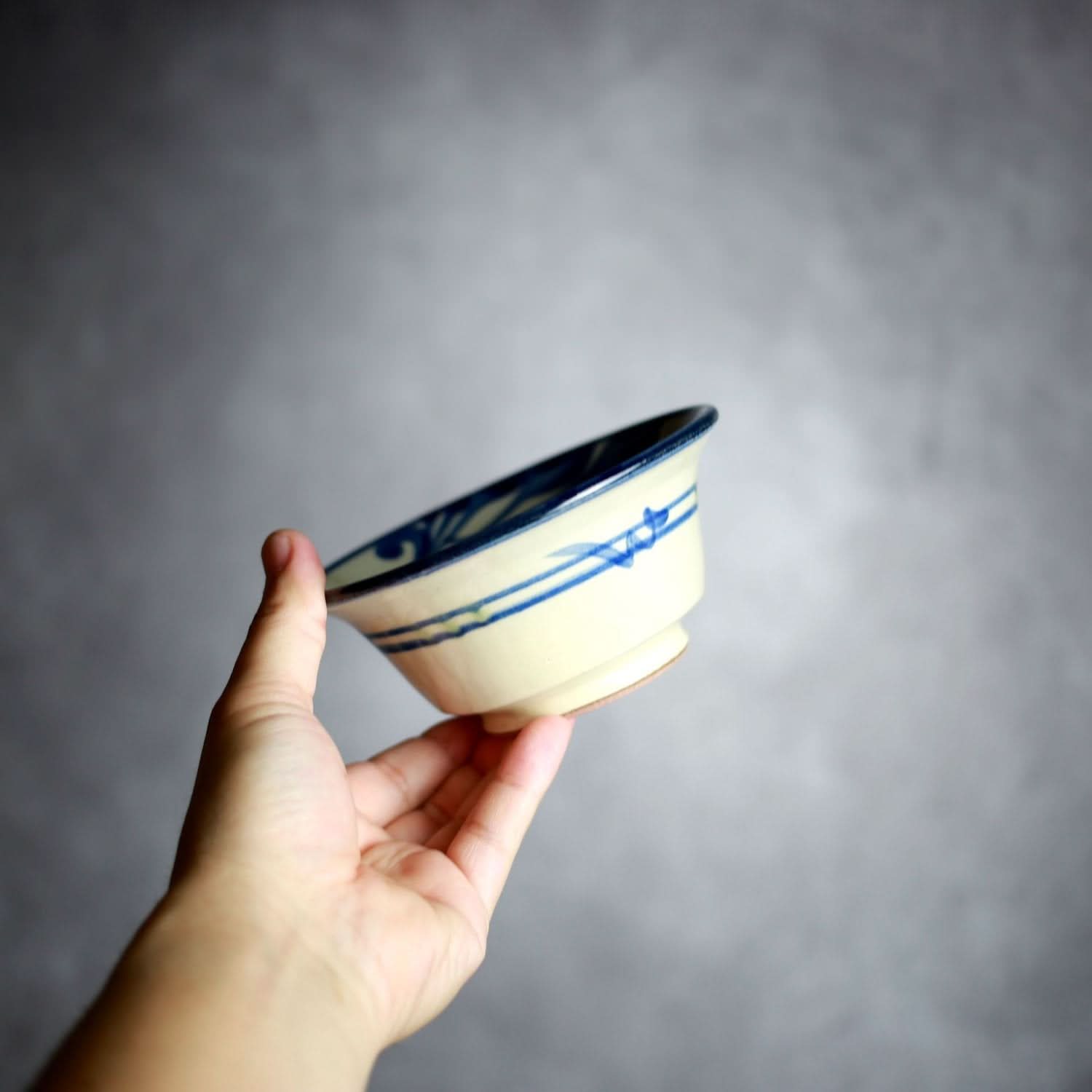 4寸鉢 線引唐草 やちむん 陶器 陶眞窯 やちむん 陶器.