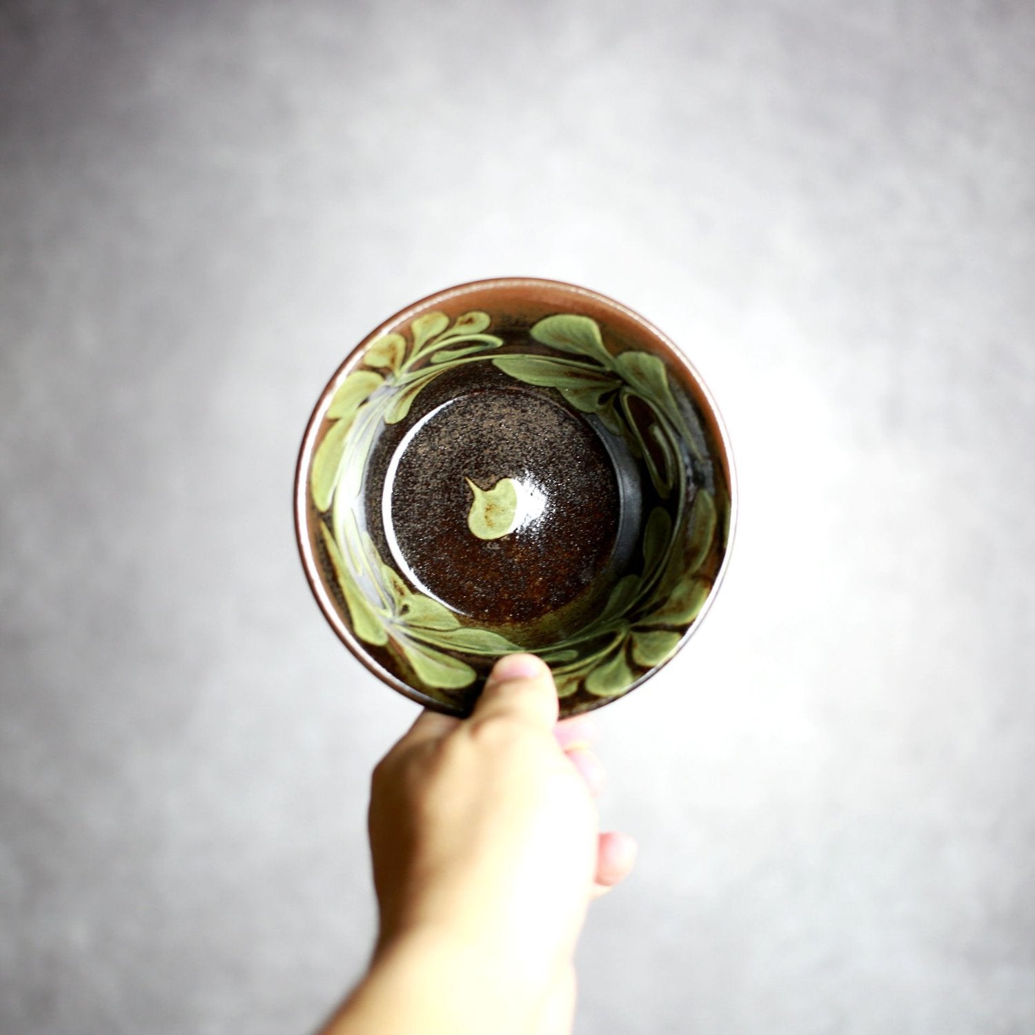 呉須白いっちん唐草 4寸鉢