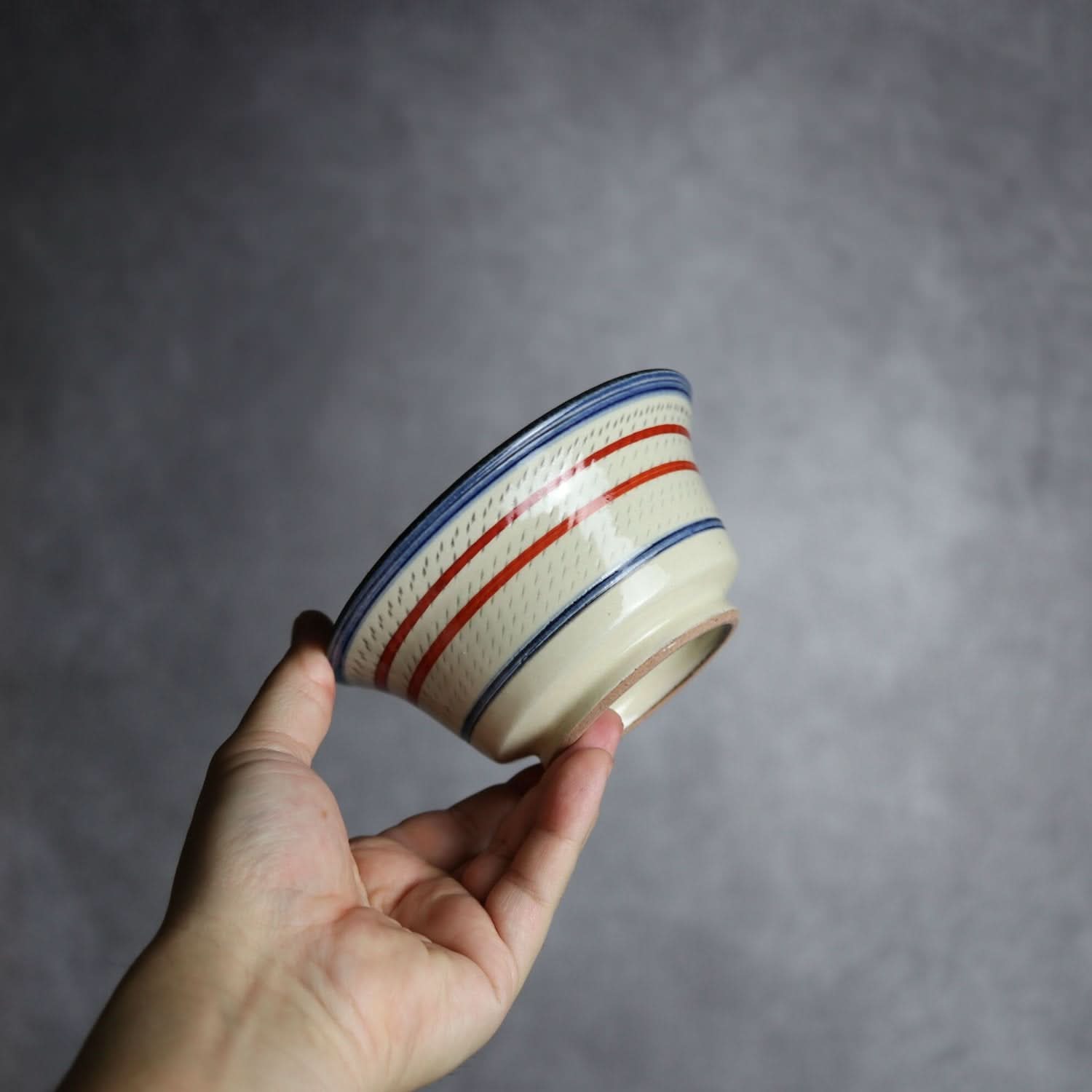 4寸鉢 赤絵ブーゲンビレア やちむん 陶器 陶眞窯 やちむん 陶器.