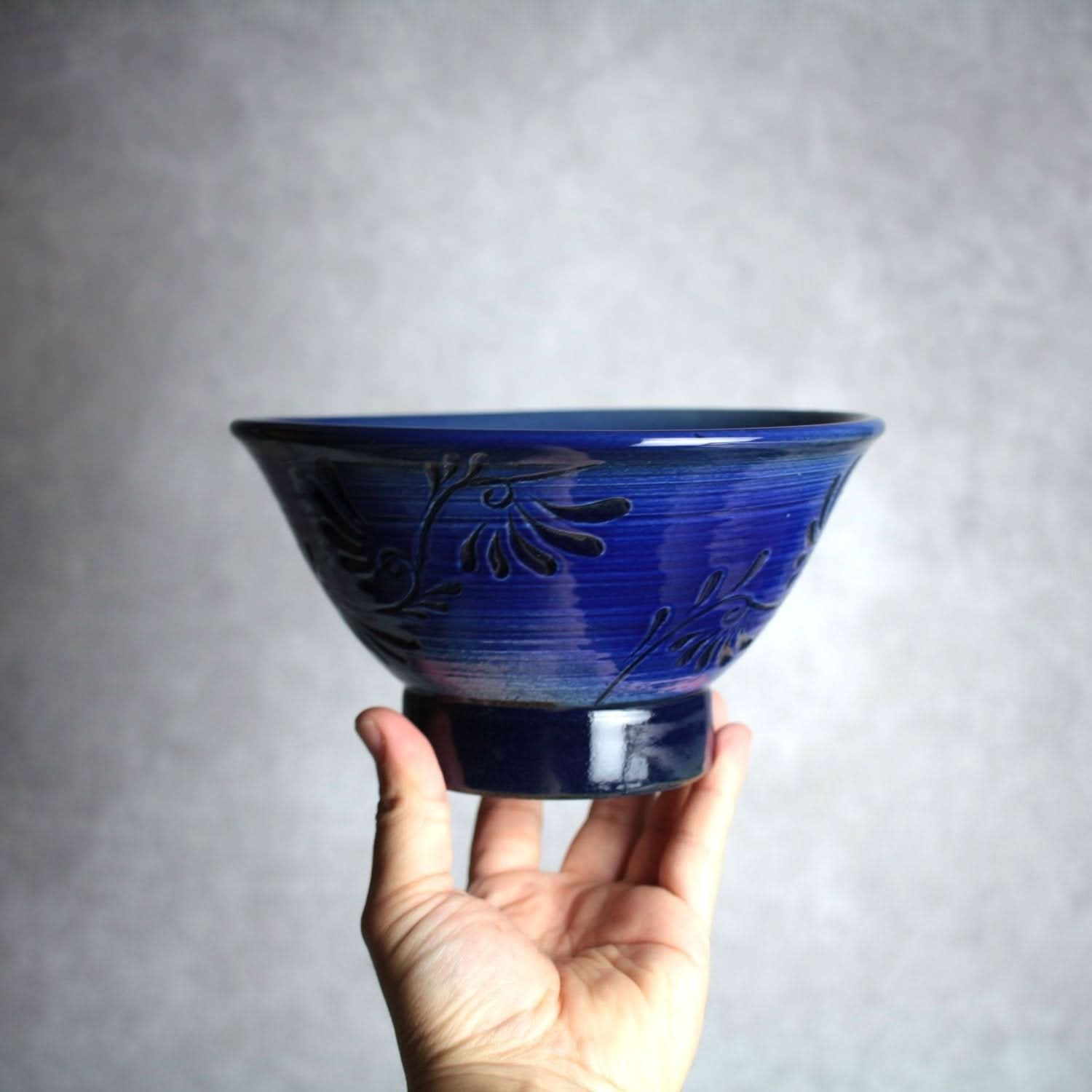 6寸マカイ 青刷毛目 線彫唐草 やちむん 陶器 幸陶器 やちむん 陶器.