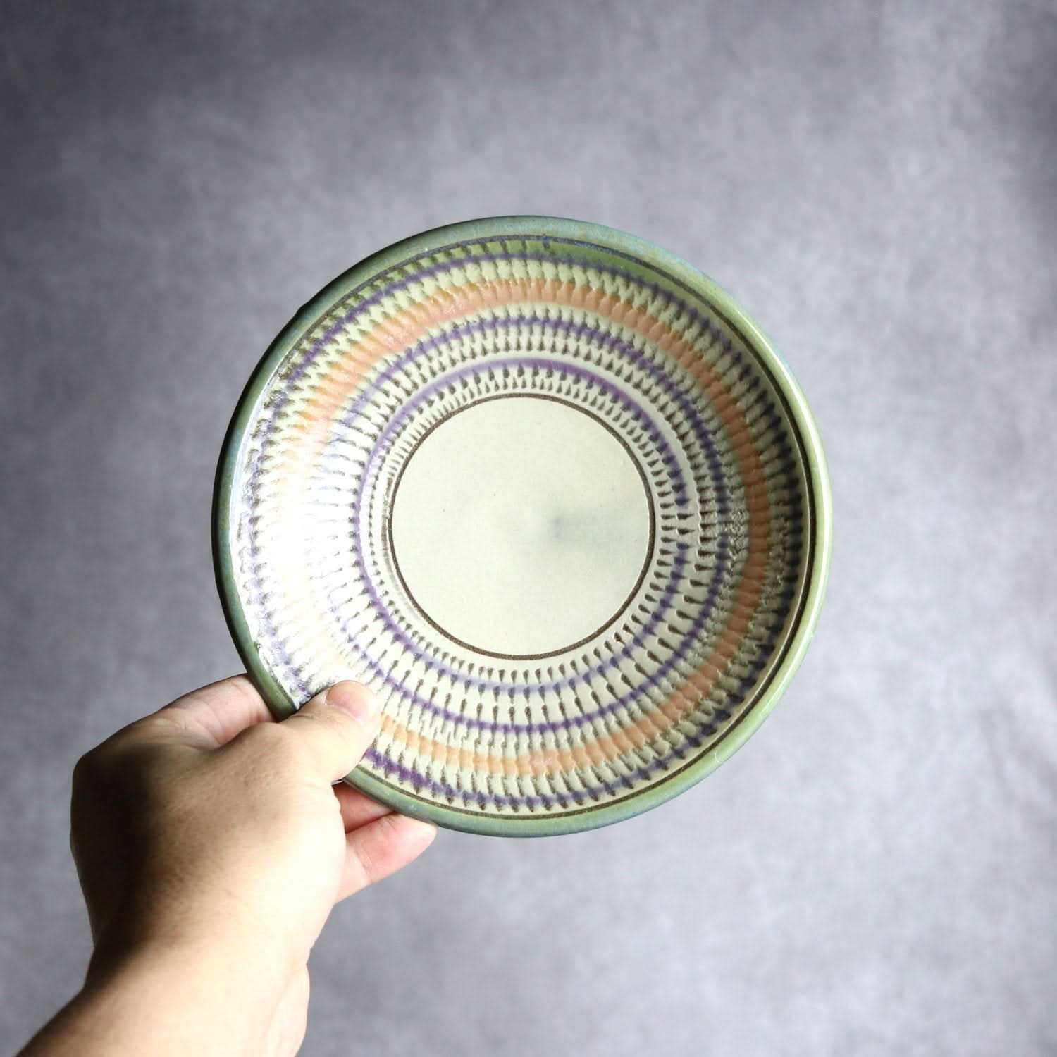 5寸皿 サンゴ 飛鉋 輪紋 やちむん 陶器 幸陶器 やちむん 陶器.