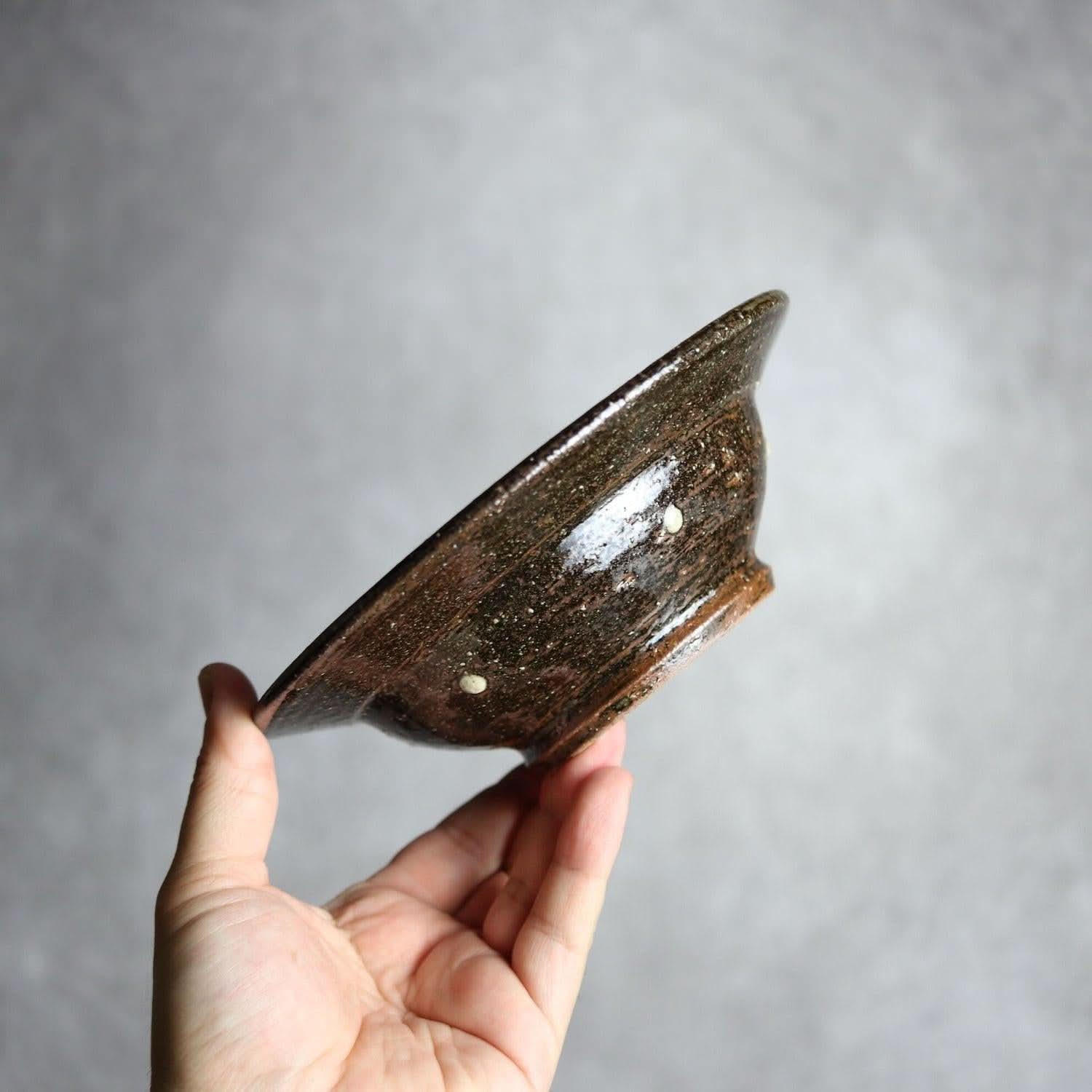 5.5寸リム鉢 シノギ 白 ストライプ やちむん 陶器 陶芸こまがた やちむん 陶器.