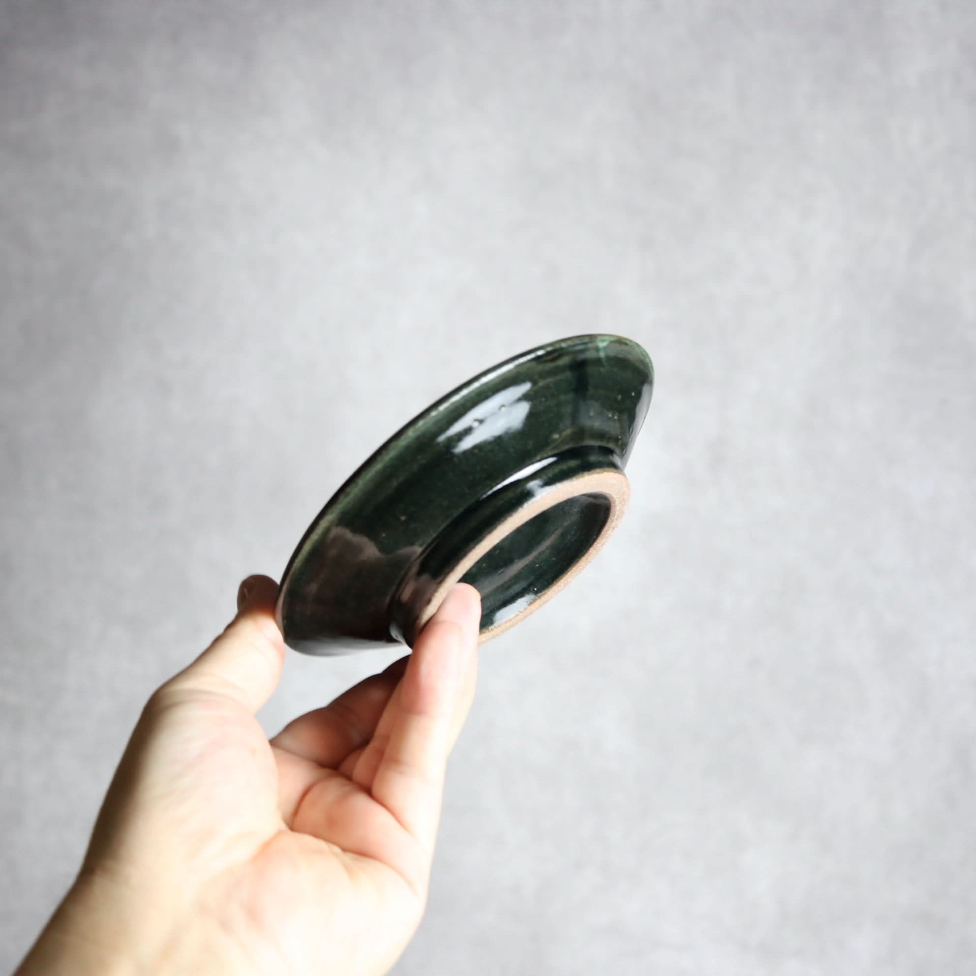 4寸皿 呉須釉 蝋抜 点打 やちむん 陶器 真南風工房 やちむん 陶器.