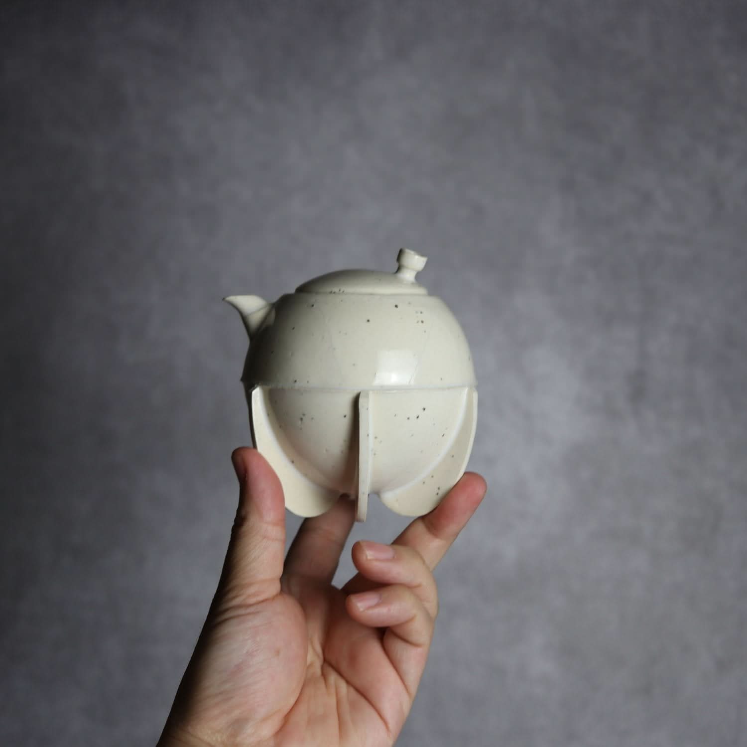 ベビータンク 白 やちむん 陶器 陶factory509 やちむん 陶器.