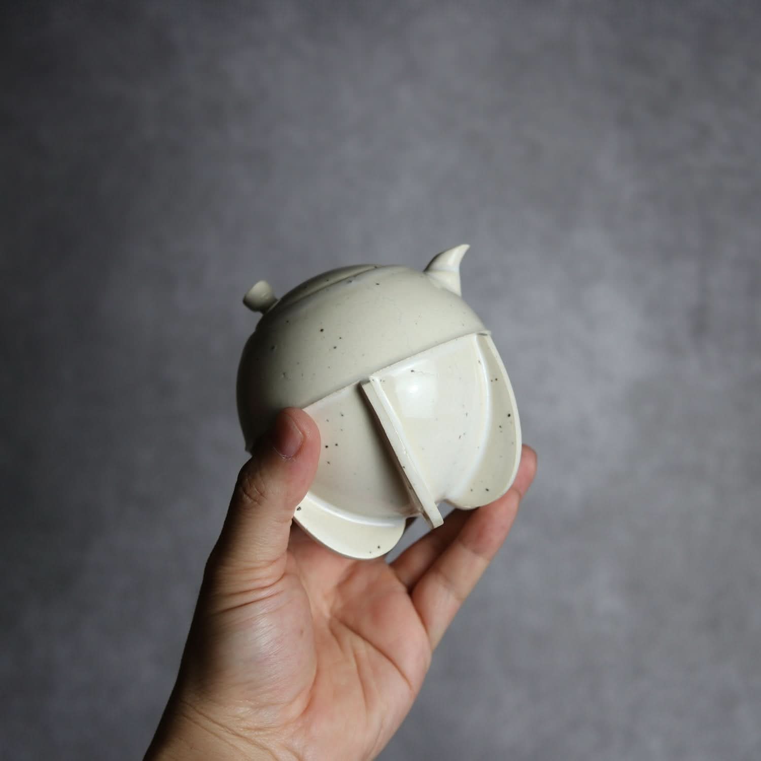 ベビータンク 白 やちむん 陶器 陶factory509 やちむん 陶器.