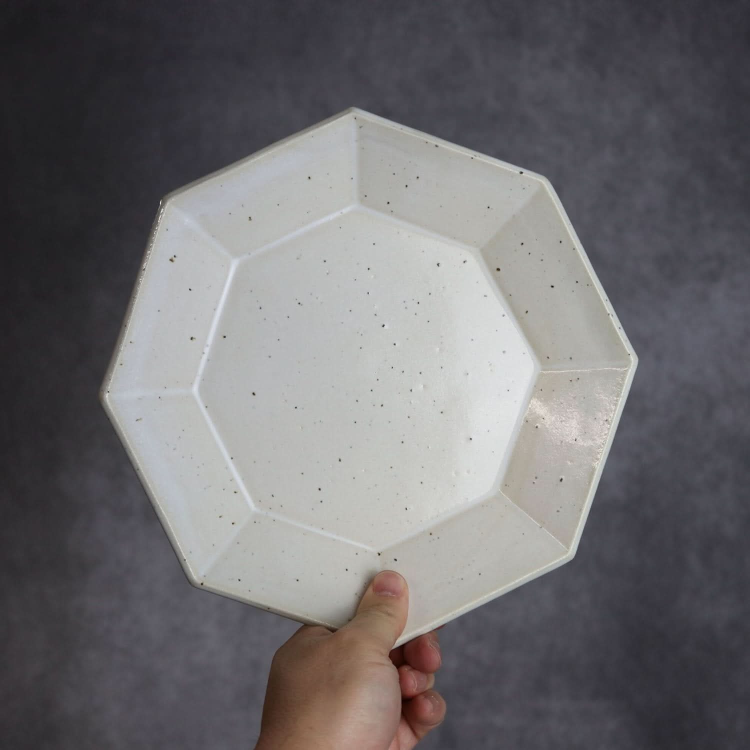 オクタゴンプレート 白 やちむん 陶器 陶factory509 やちむん 陶器.