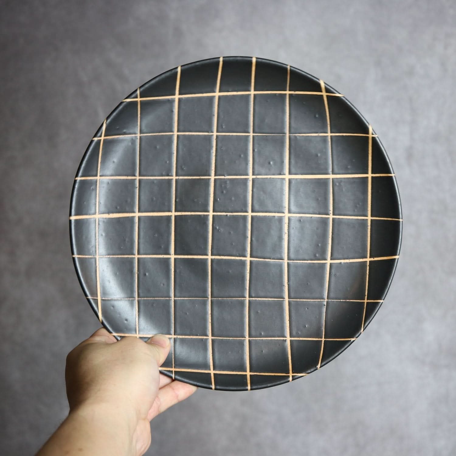 モノクロ皿 大 チェック柄 やちむん 陶器 陶factory509 やちむん 陶器.