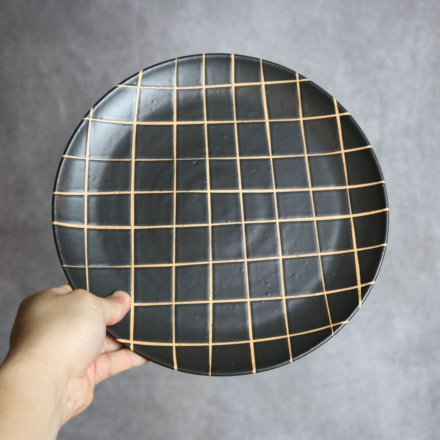 モノクロ皿 大 チェック柄 やちむん 陶器 陶factory509 やちむん 陶器.