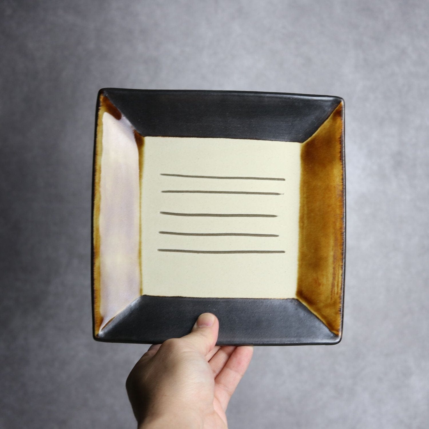 正方皿 大 テレビ やちむん 陶器 一翠窯 やちむん 陶器.
