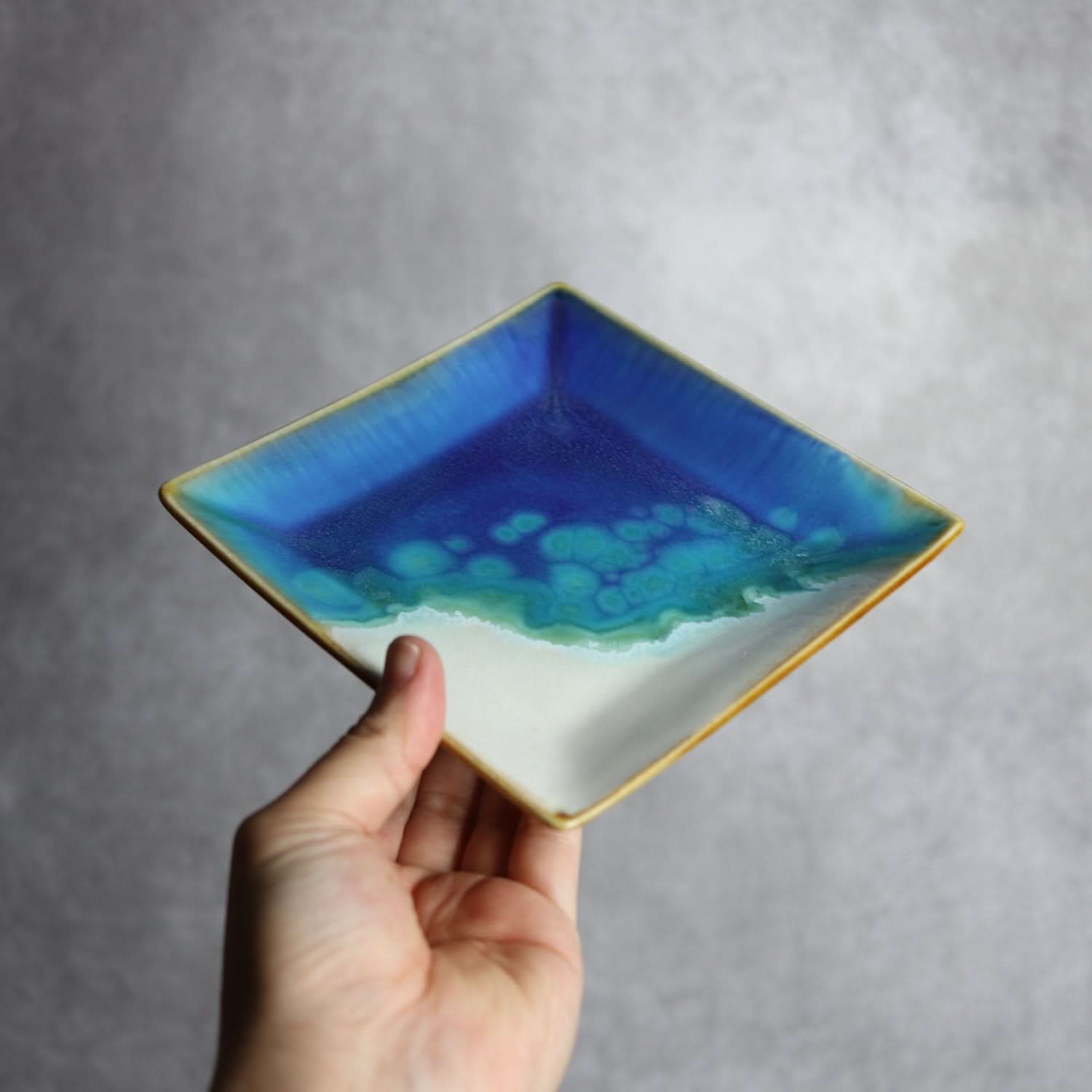 角皿 ラグーン やちむん 陶器 atelier qucchane やちむん 陶器.