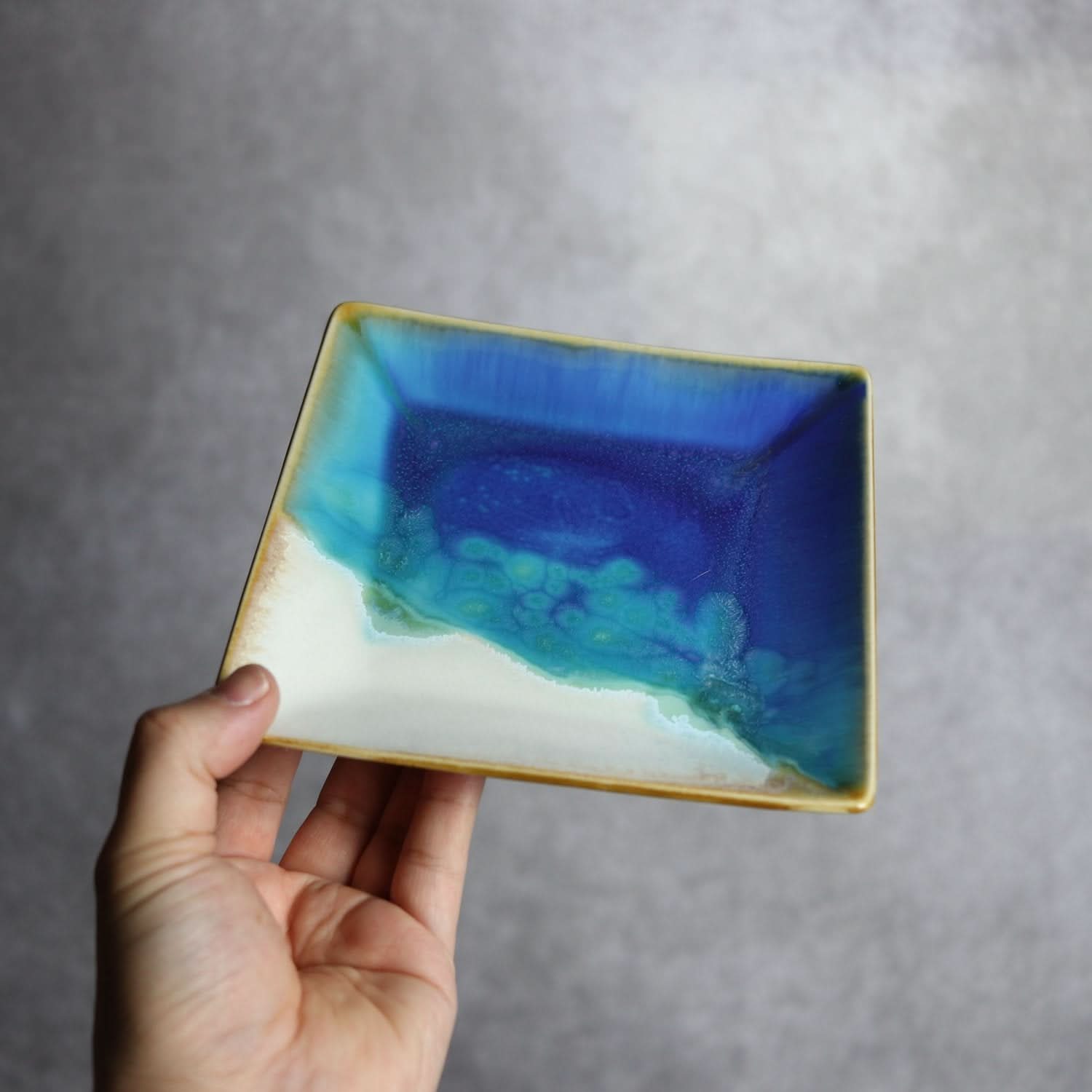 角皿 ラグーン やちむん 陶器 atelier qucchane やちむん 陶器.