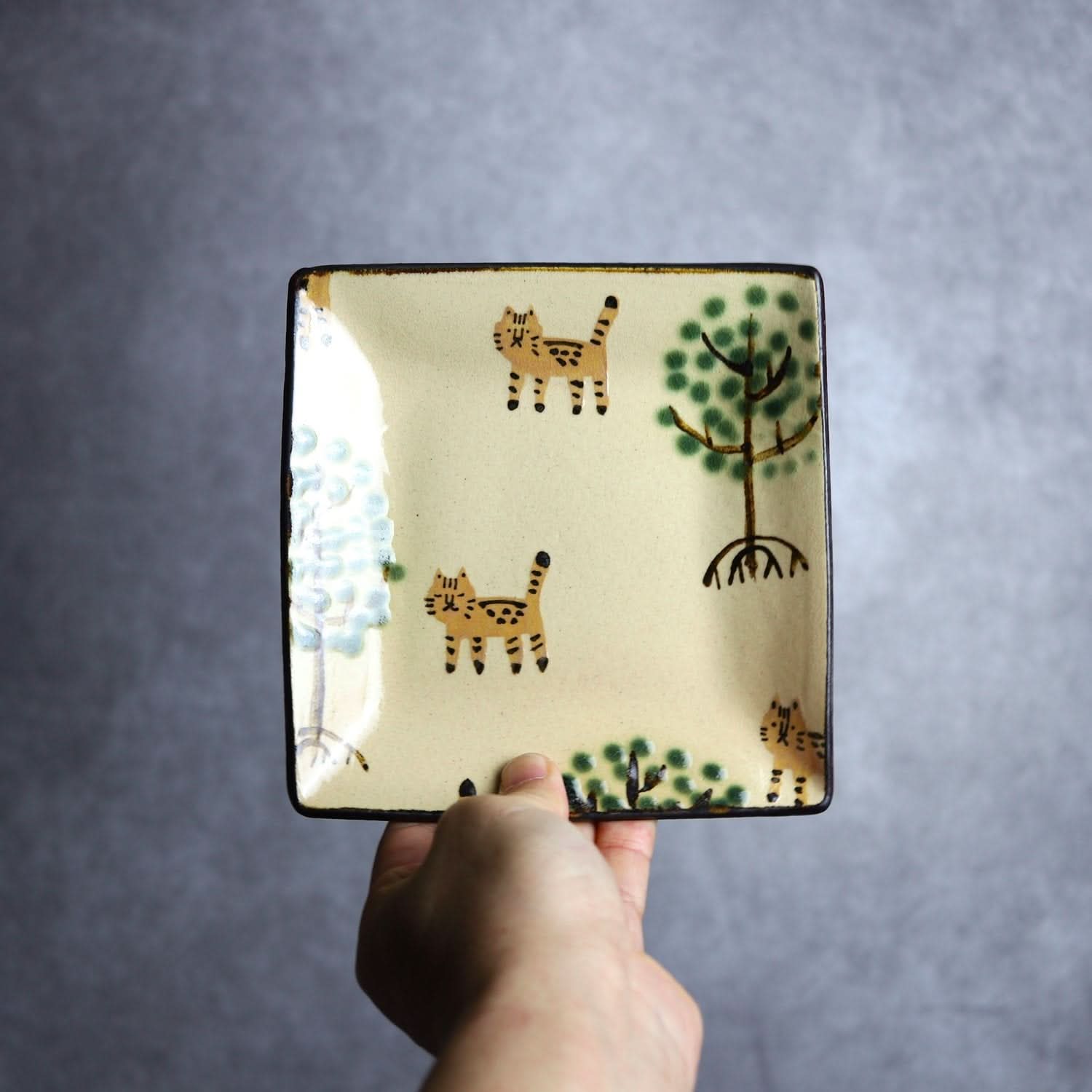 角皿 ヤマネコマングローブ やちむん 陶器 atelier qucchane やちむん 陶器.