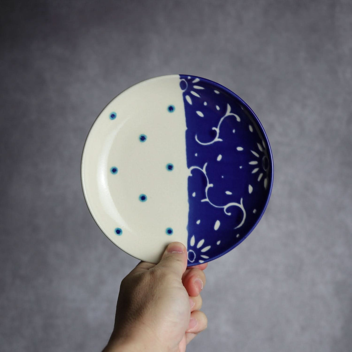 5寸皿 呉須釉 唐草 やちむん 陶器 高江洲陶磁器 やちむん 陶器.