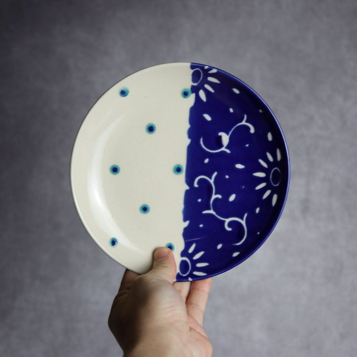6寸皿 呉須釉 唐草 やちむん 陶器 高江洲陶磁器 やちむん 陶器.