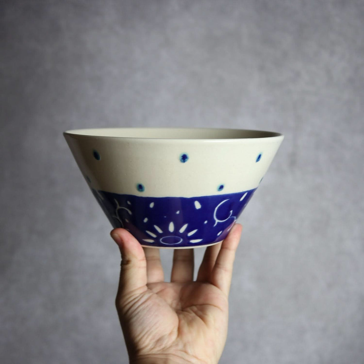 どんぶり 呉須釉 唐草 やちむん 陶器 高江洲陶磁器 やちむん 陶器.