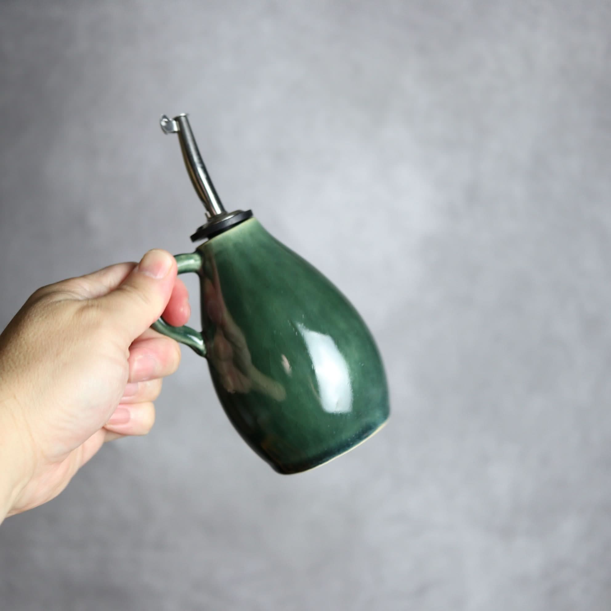 オイルポット1 ダークグリーン やちむん 陶器 cerca やちむん 陶器.