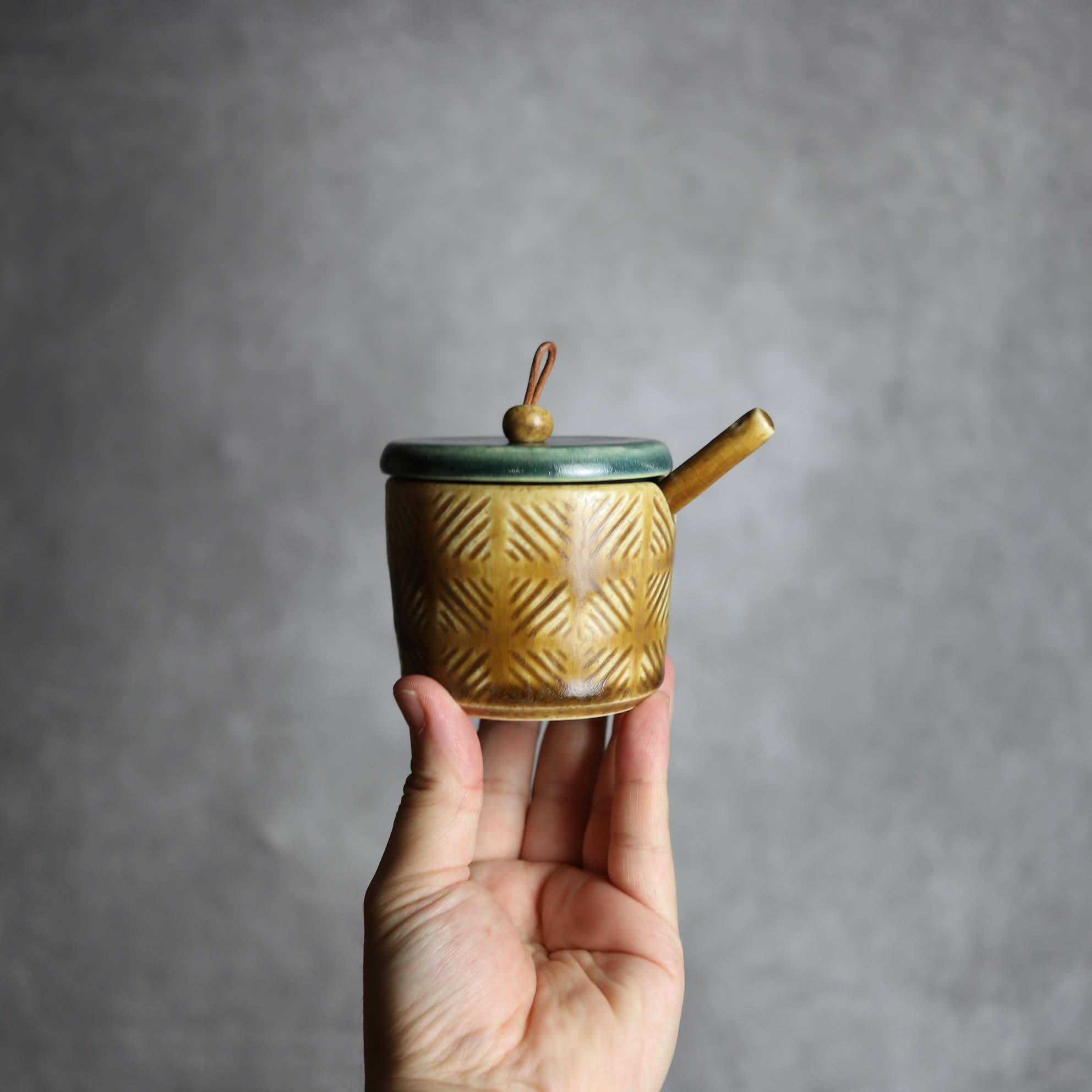 シュガーポット1 ツートン ダークグリーン ブラウン やちむん 陶器 cerca やちむん 陶器.