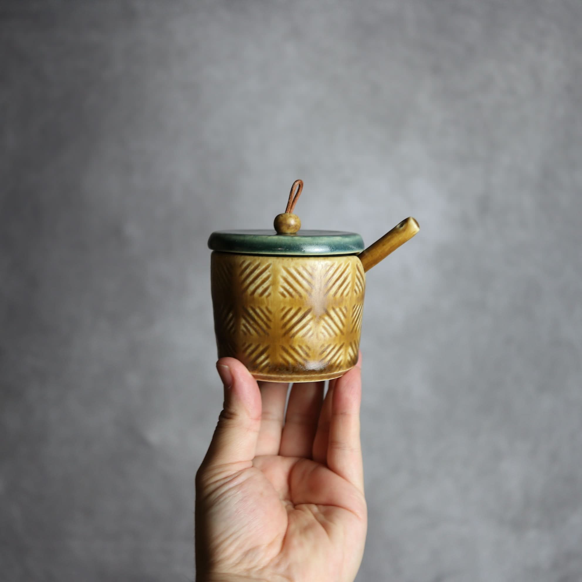 シュガーポット1 ツートン ダークグリーン ブラウン やちむん 陶器 cerca やちむん 陶器.