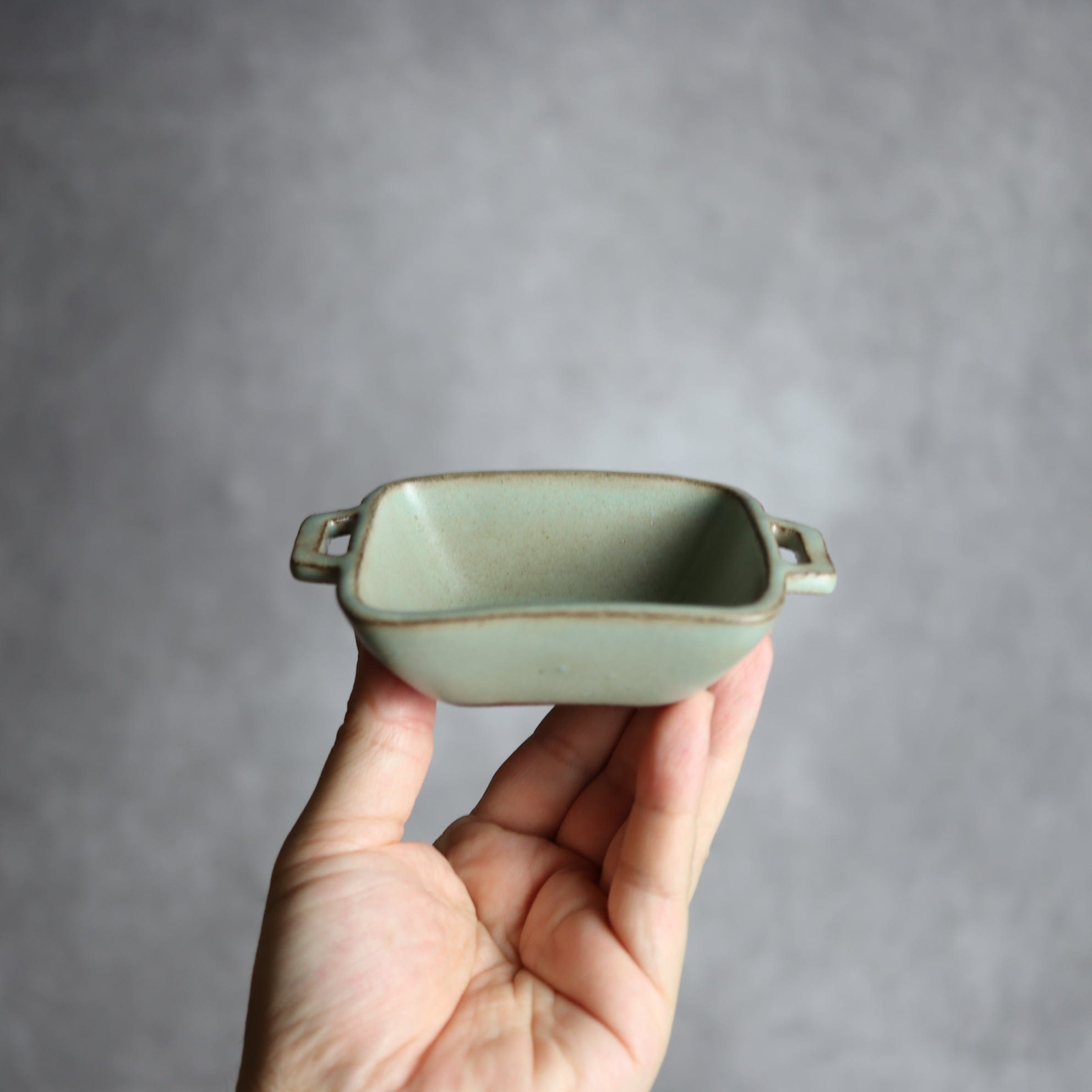 豆角鉢1 アンティークブルー 把手付 やちむん 陶器 cerca やちむん 陶器.