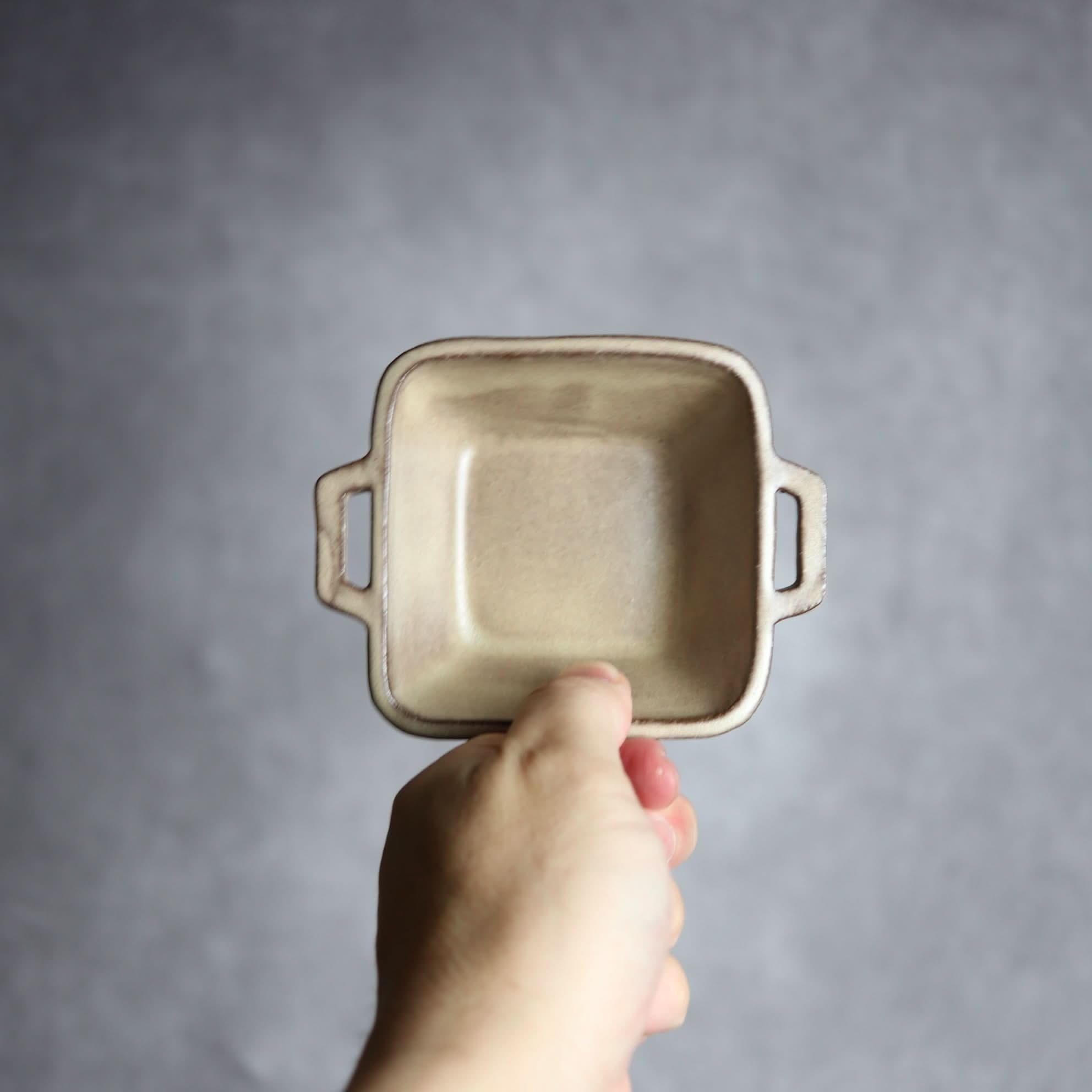 豆角鉢1 サンドベージュ 把手付 やちむん 陶器 cerca やちむん 陶器.