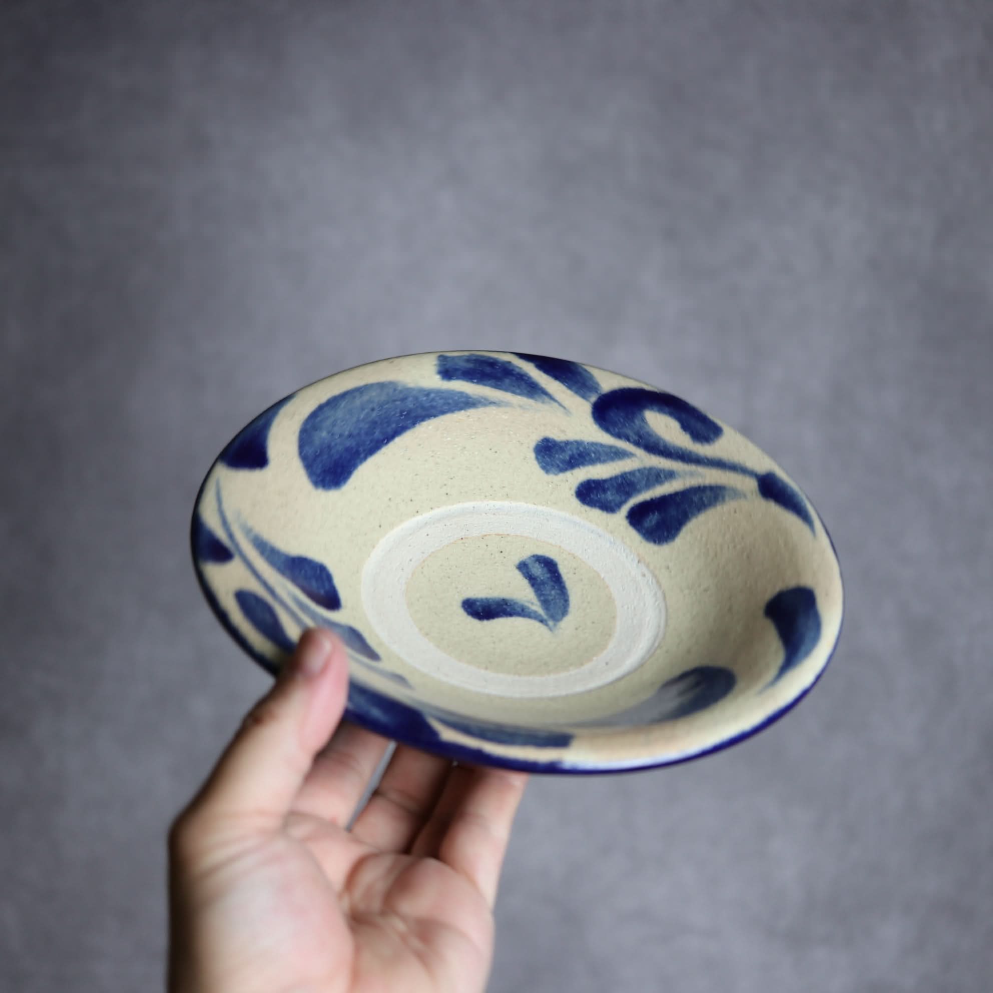 6寸皿1 呉須釉 唐草 やちむん 陶器 北窯 松田共司工房 やちむん 陶器.