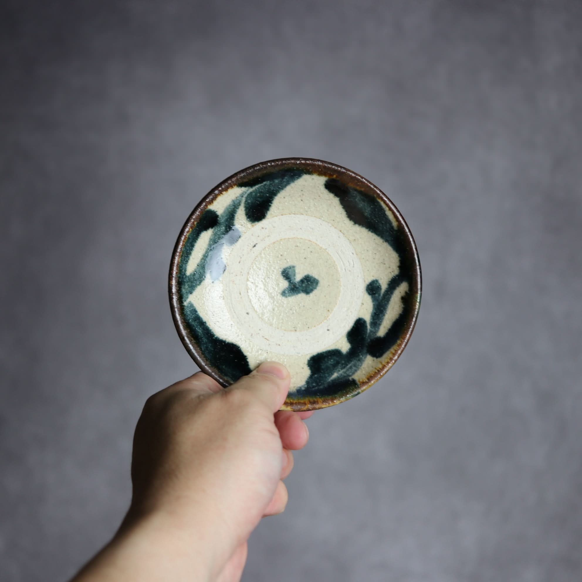 3.5寸皿2 呉須釉 唐草 やちむん 陶器 北窯 松田共司工房 やちむん 陶器.