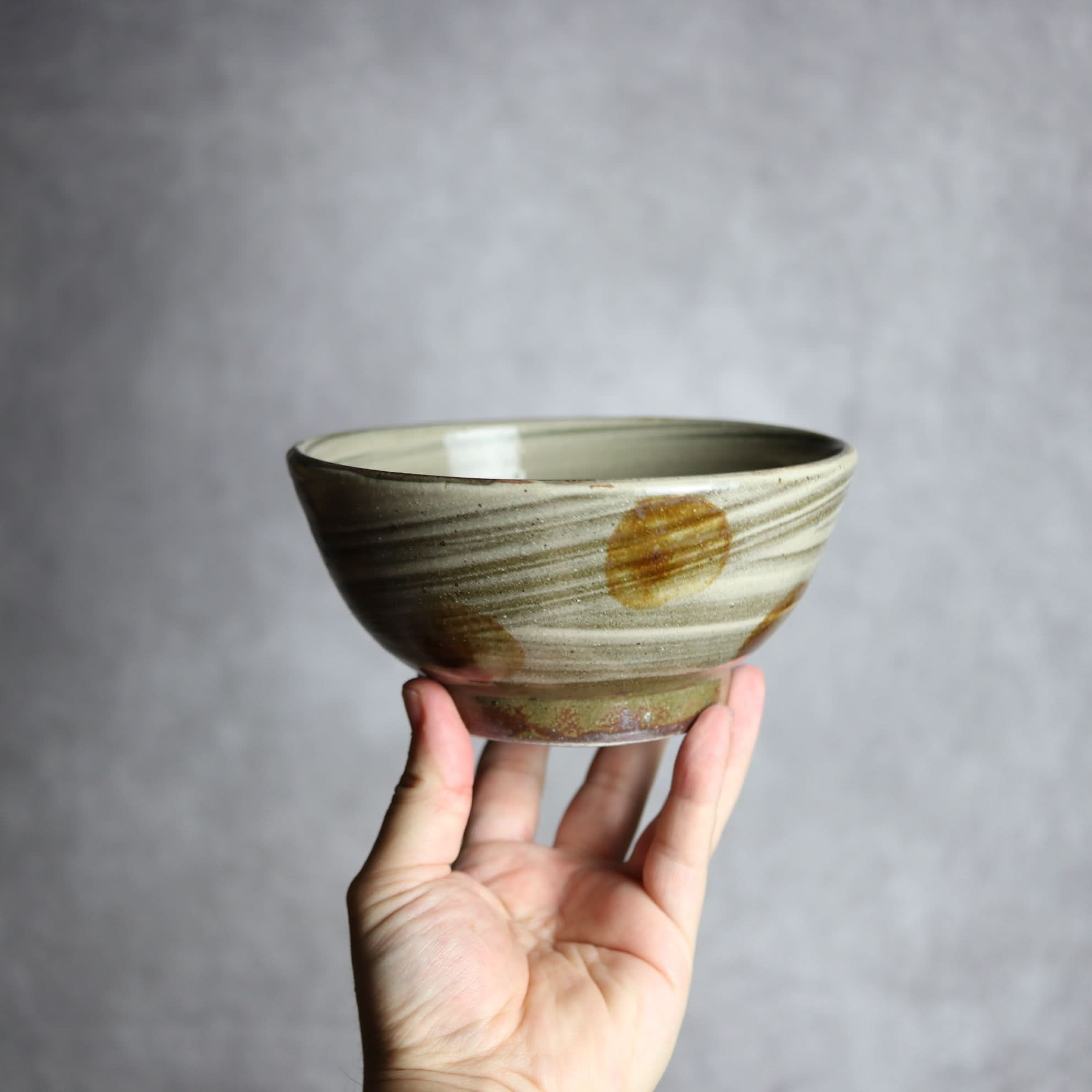 5寸鉢1 飴釉 刷毛目 点打 やちむん 陶器 北窯 松田米司工房 やちむん 陶器.