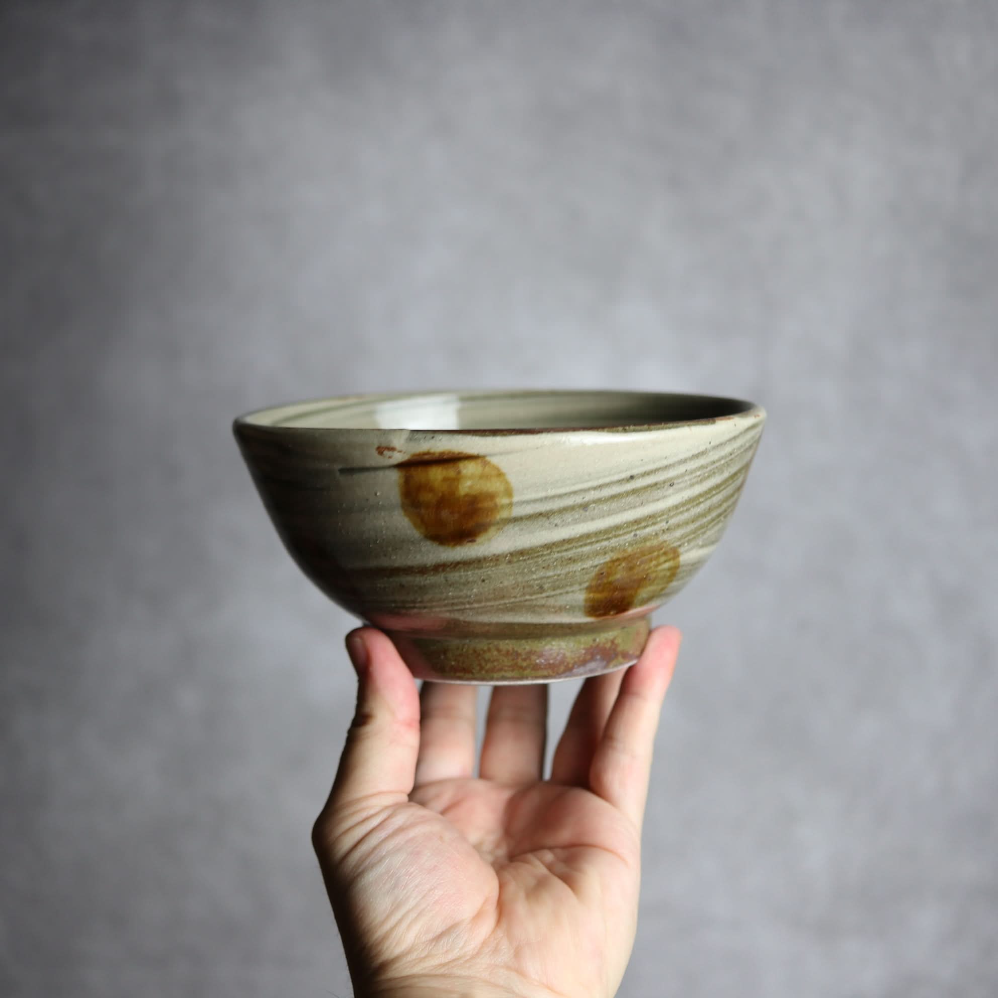 5寸鉢1 飴釉 刷毛目 点打 やちむん 陶器 北窯 松田米司工房 やちむん 陶器.