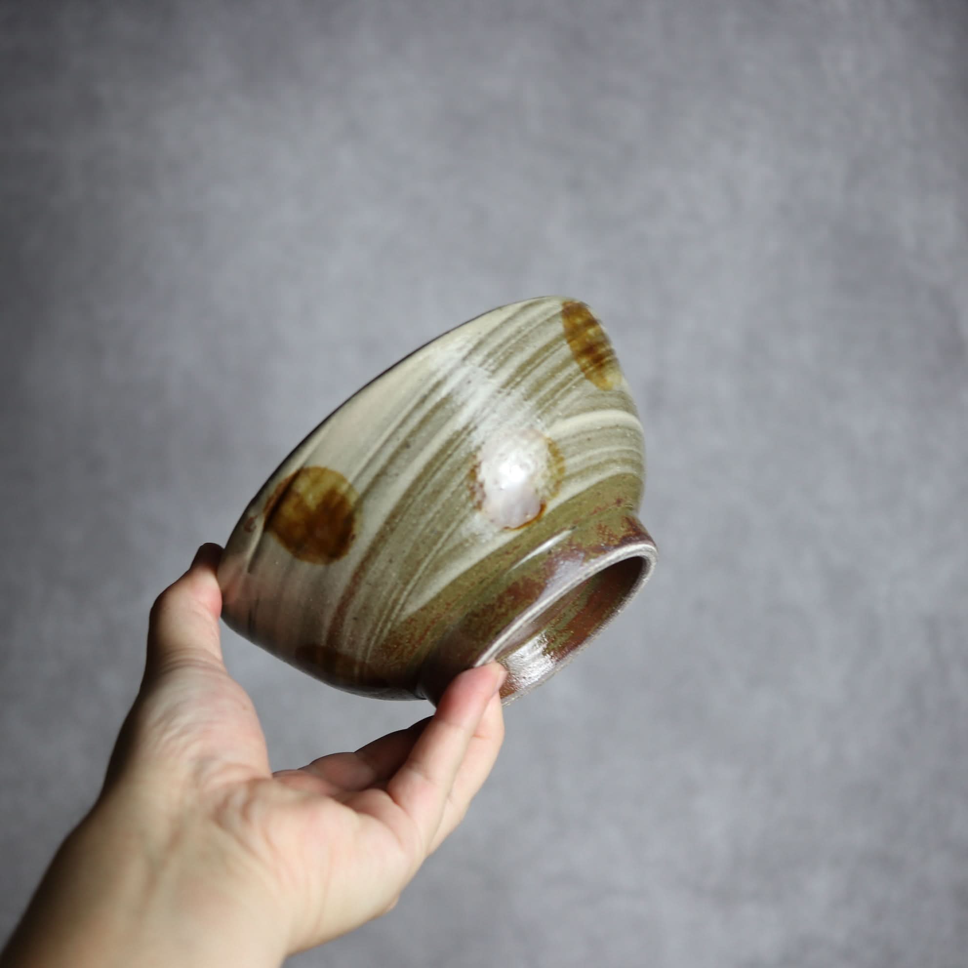 5寸鉢1 飴釉 刷毛目 点打 やちむん 陶器 北窯 松田米司工房 やちむん 陶器.