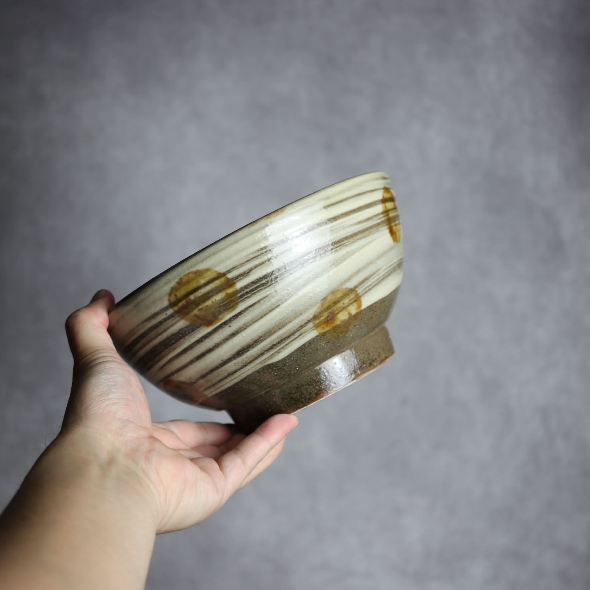 6寸鉢1 飴釉 刷毛目 点打 やちむん 陶器 北窯 松田米司工房 やちむん 陶器.